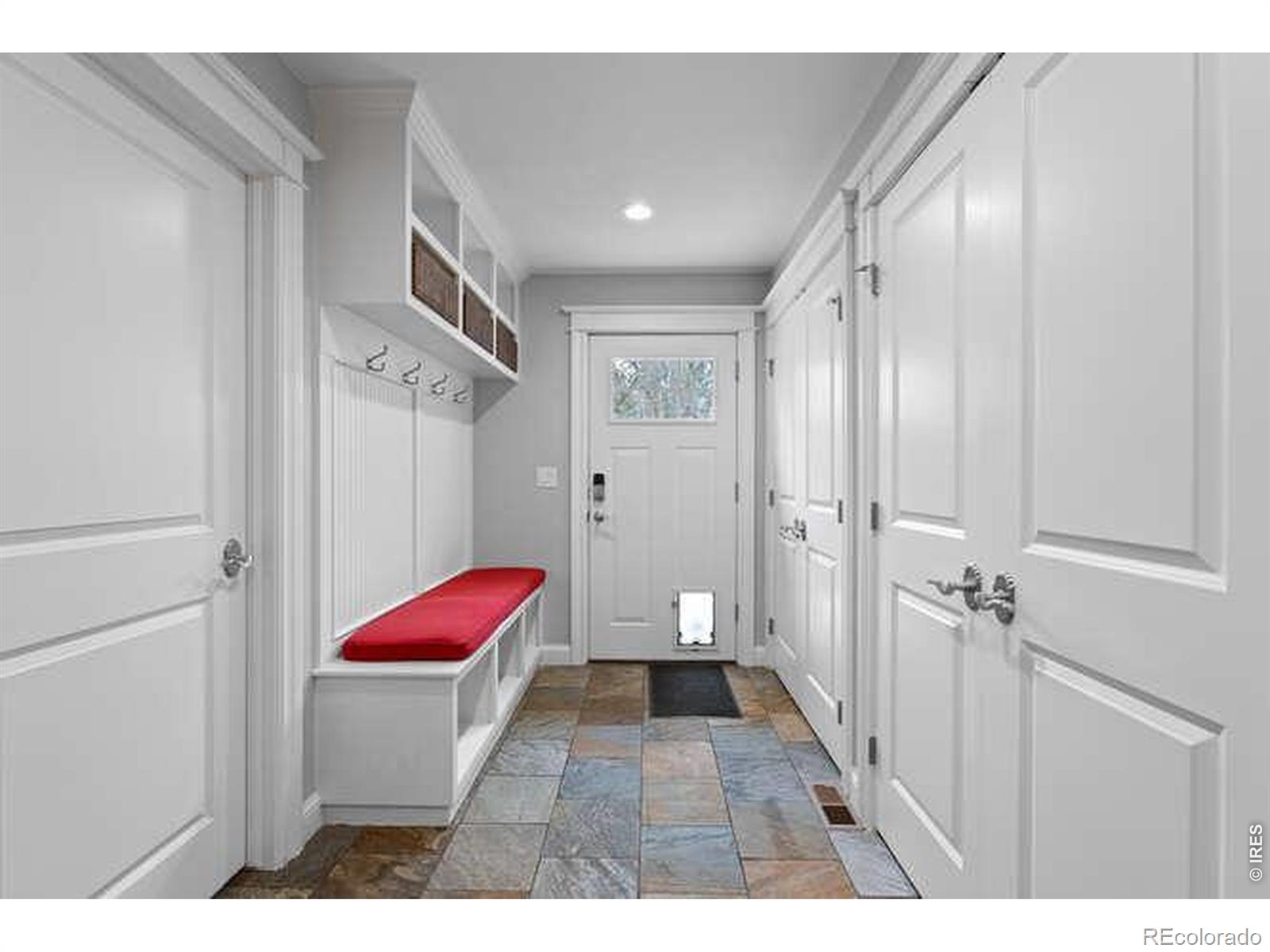 MLS Image #17 for 5220 s joliet way,englewood, Colorado