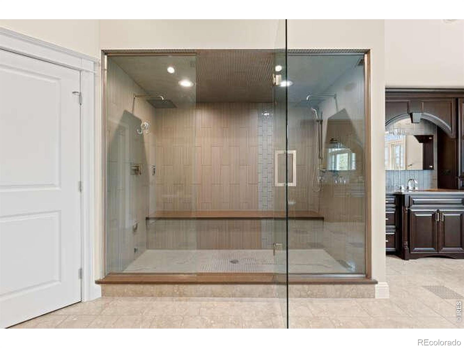 MLS Image #23 for 5220 s joliet way,englewood, Colorado