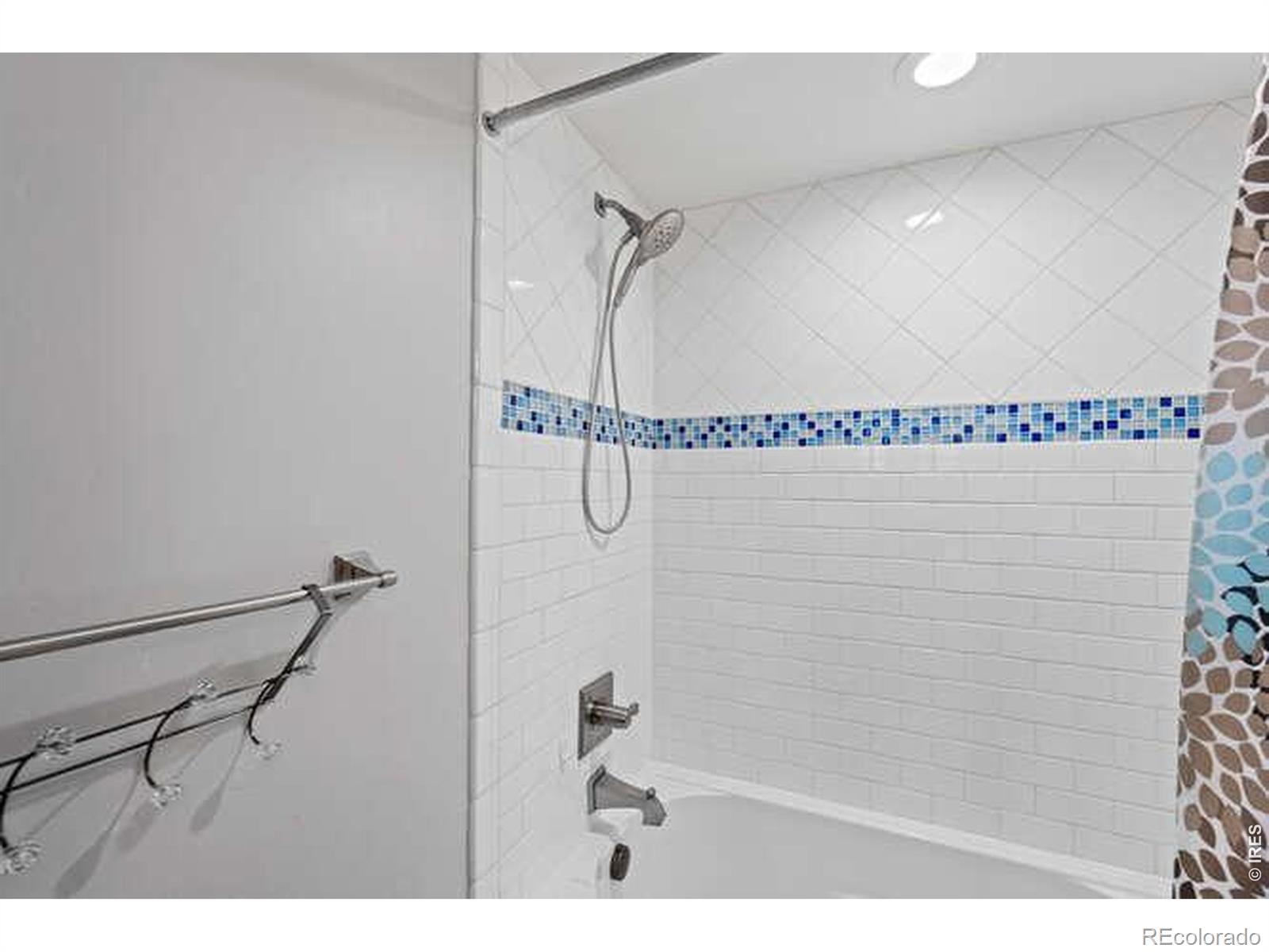 MLS Image #31 for 5220 s joliet way,englewood, Colorado
