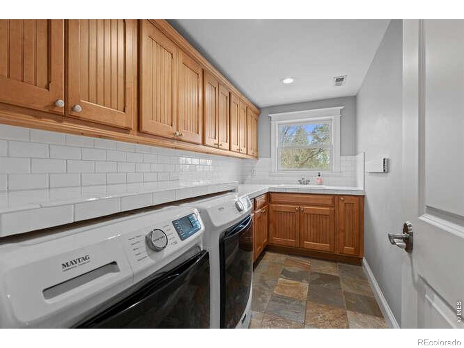 MLS Image #33 for 5220 s joliet way,englewood, Colorado