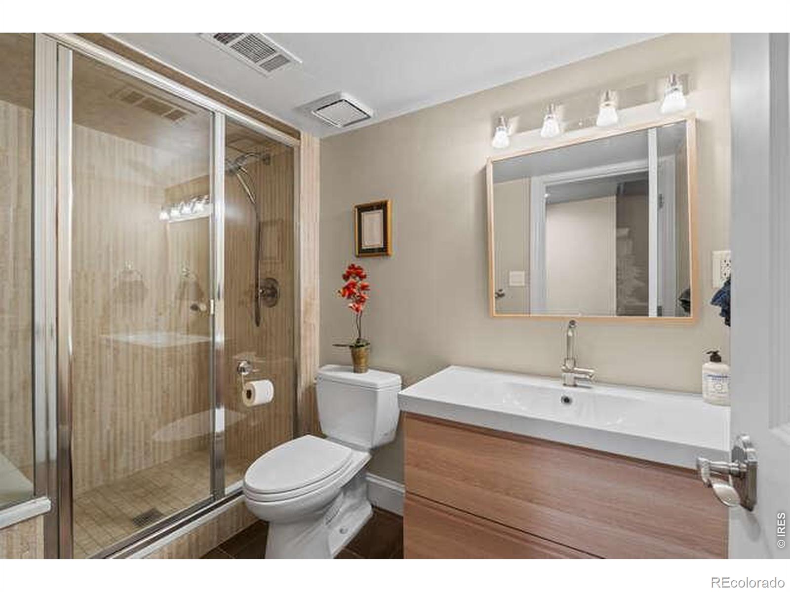MLS Image #37 for 5220 s joliet way,englewood, Colorado