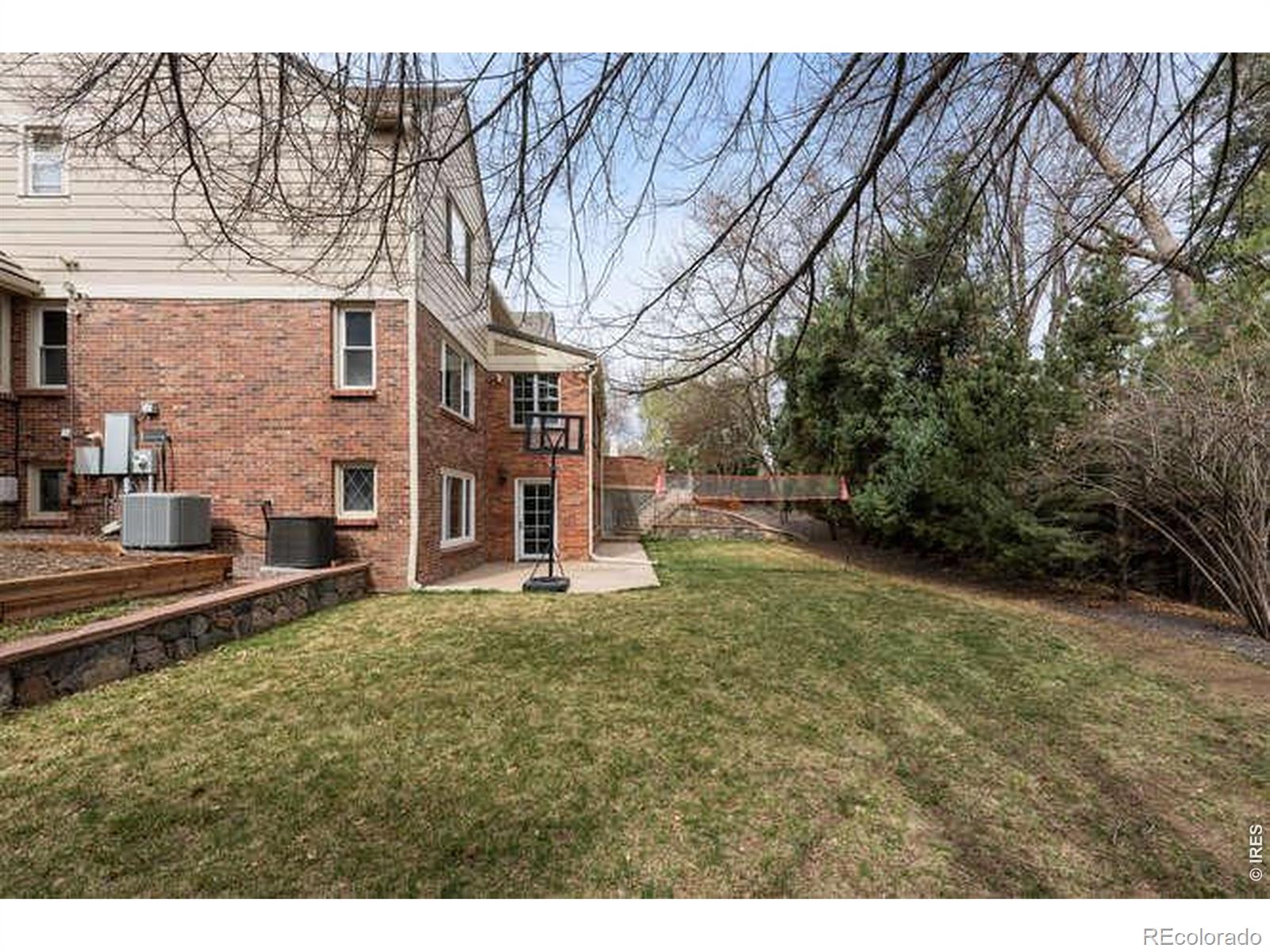 MLS Image #39 for 5220 s joliet way,englewood, Colorado