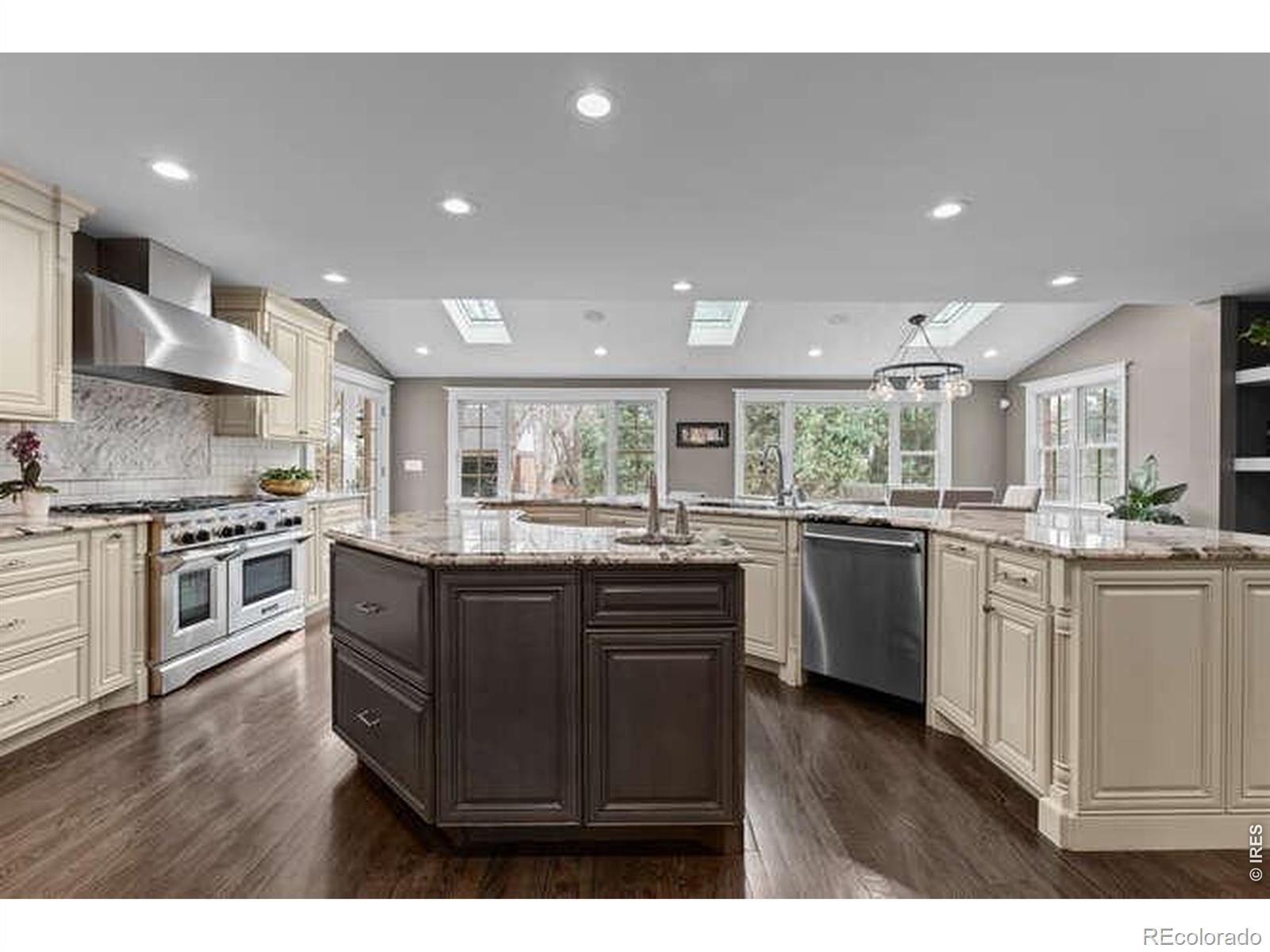 MLS Image #6 for 5220 s joliet way,englewood, Colorado