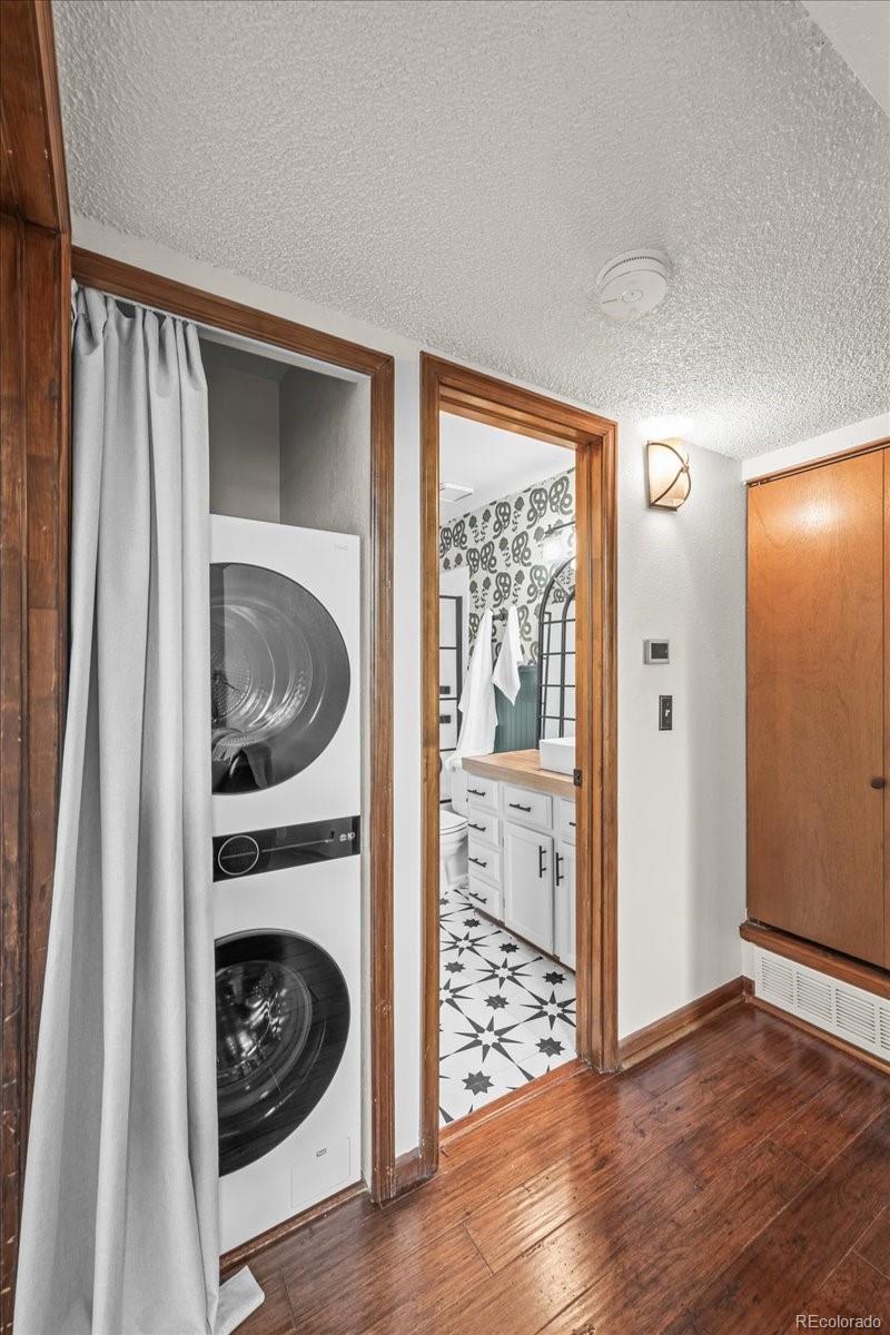 MLS Image #12 for 989 s miller street 204,lakewood, Colorado
