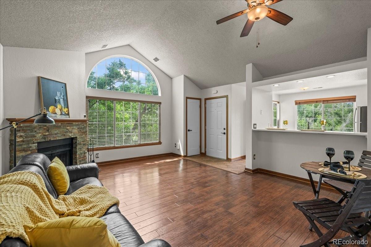MLS Image #3 for 989 s miller street 204,lakewood, Colorado