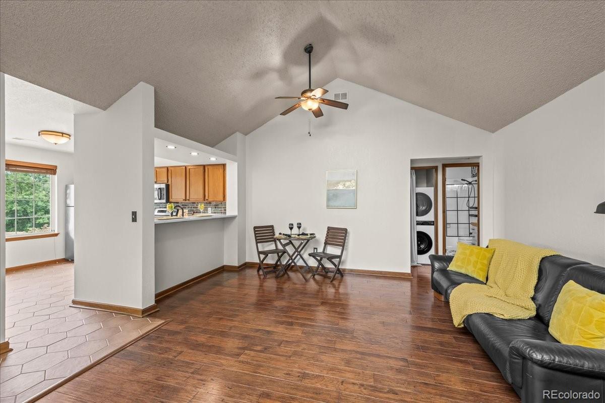 MLS Image #5 for 989 s miller street 204,lakewood, Colorado