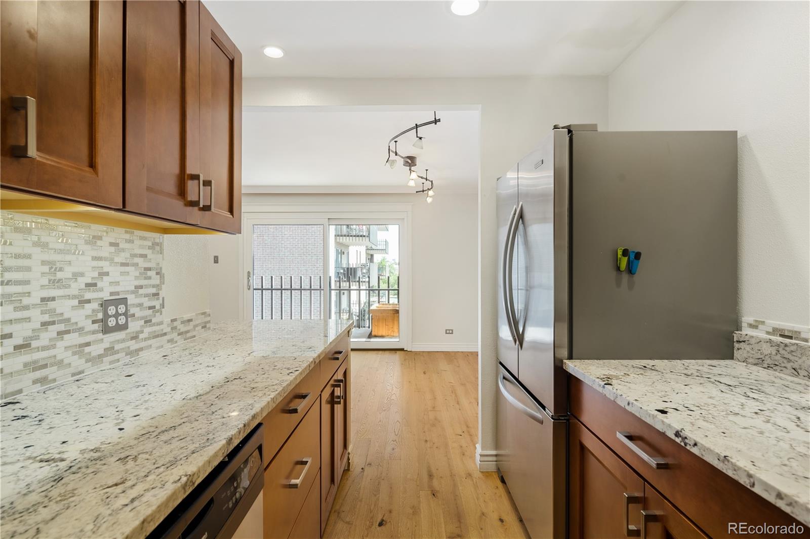 MLS Image #10 for 480 s marion parkway,denver, Colorado