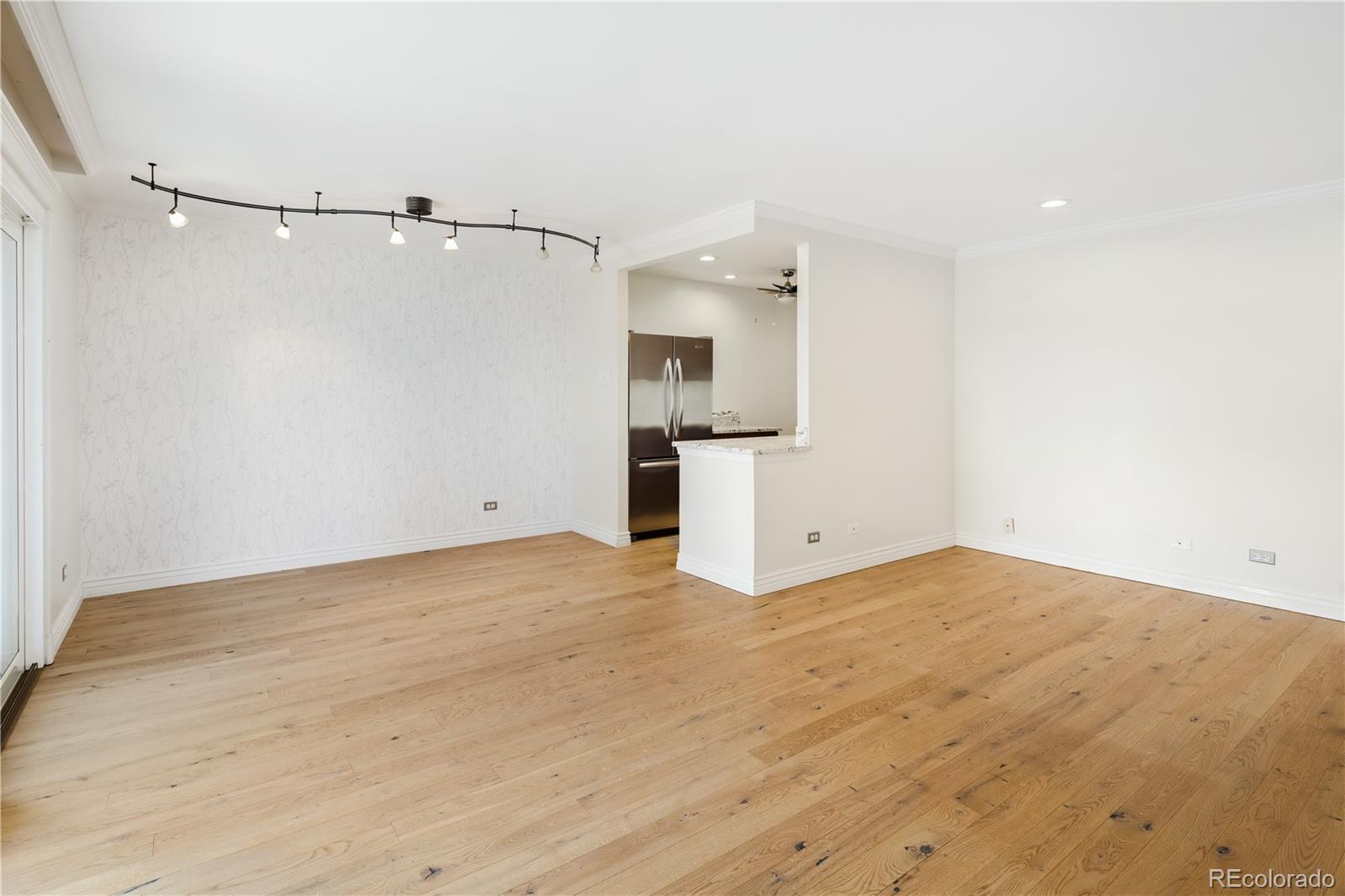 MLS Image #5 for 480 s marion parkway,denver, Colorado