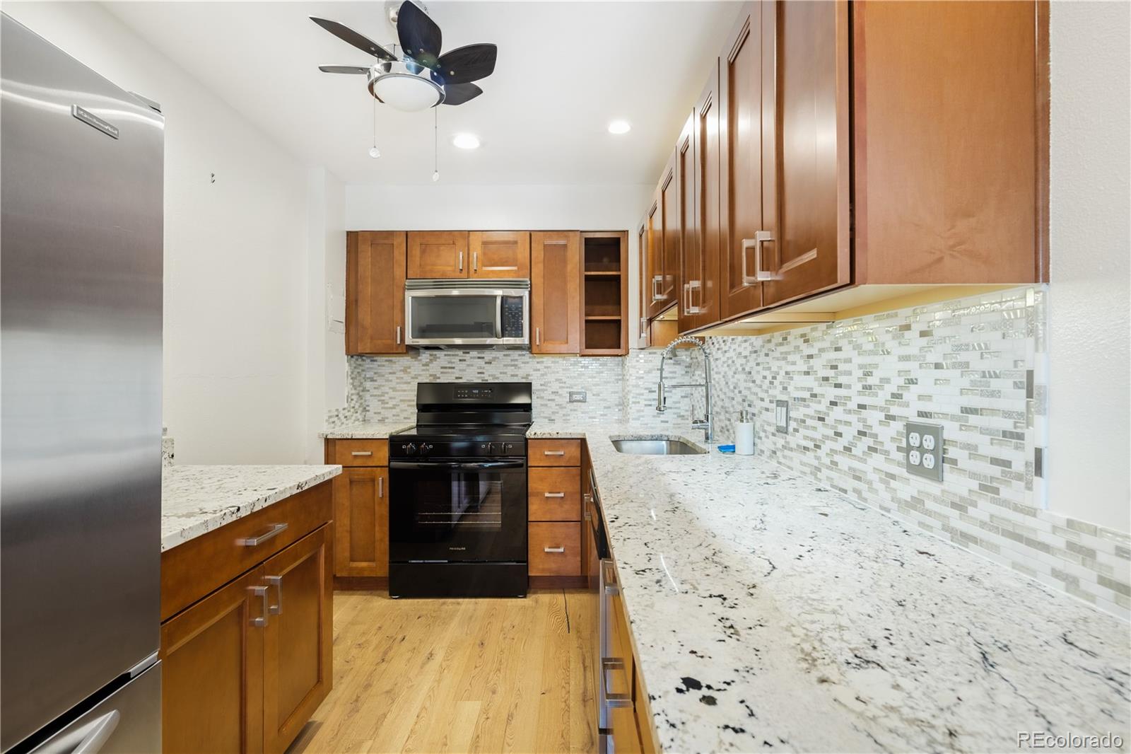 MLS Image #8 for 480 s marion parkway,denver, Colorado