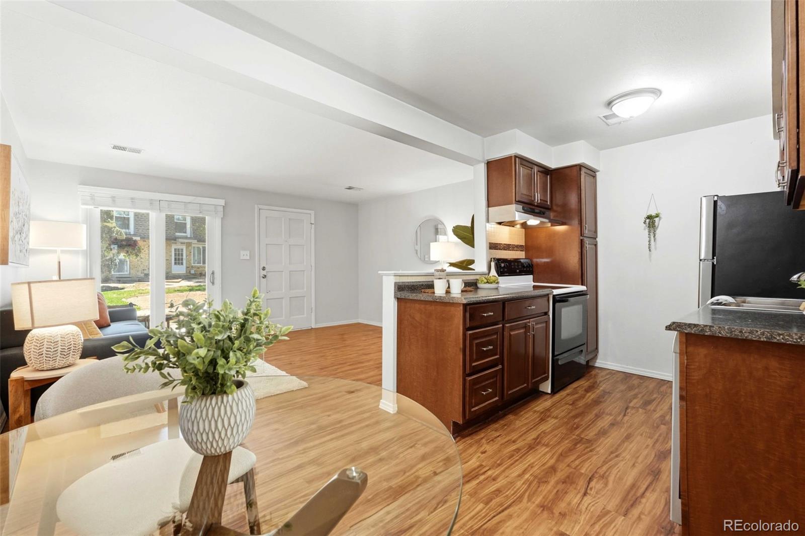 MLS Image #10 for 1496 s pierson street,denver, Colorado