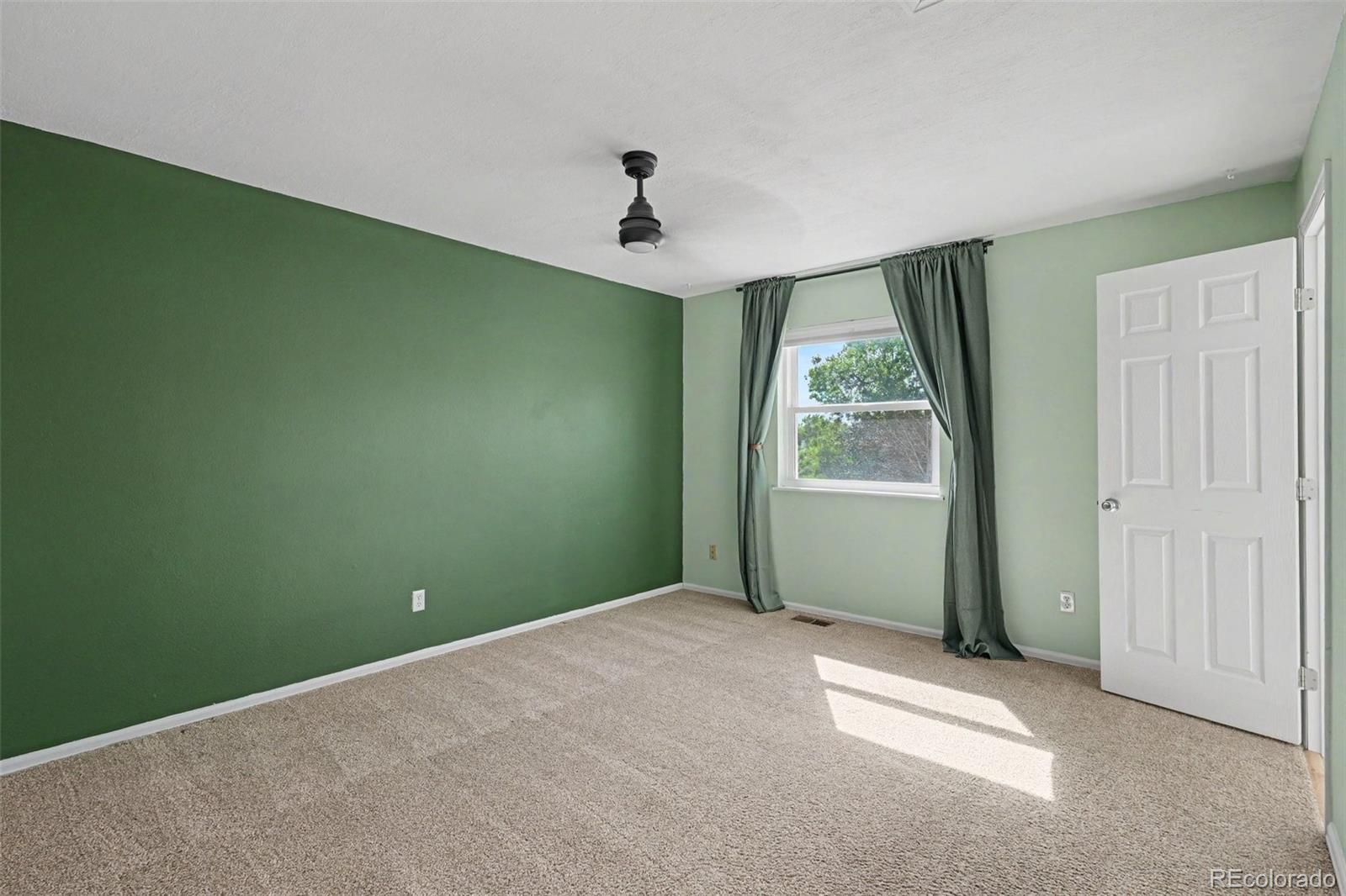 MLS Image #11 for 4853 s hoyt street,littleton, Colorado
