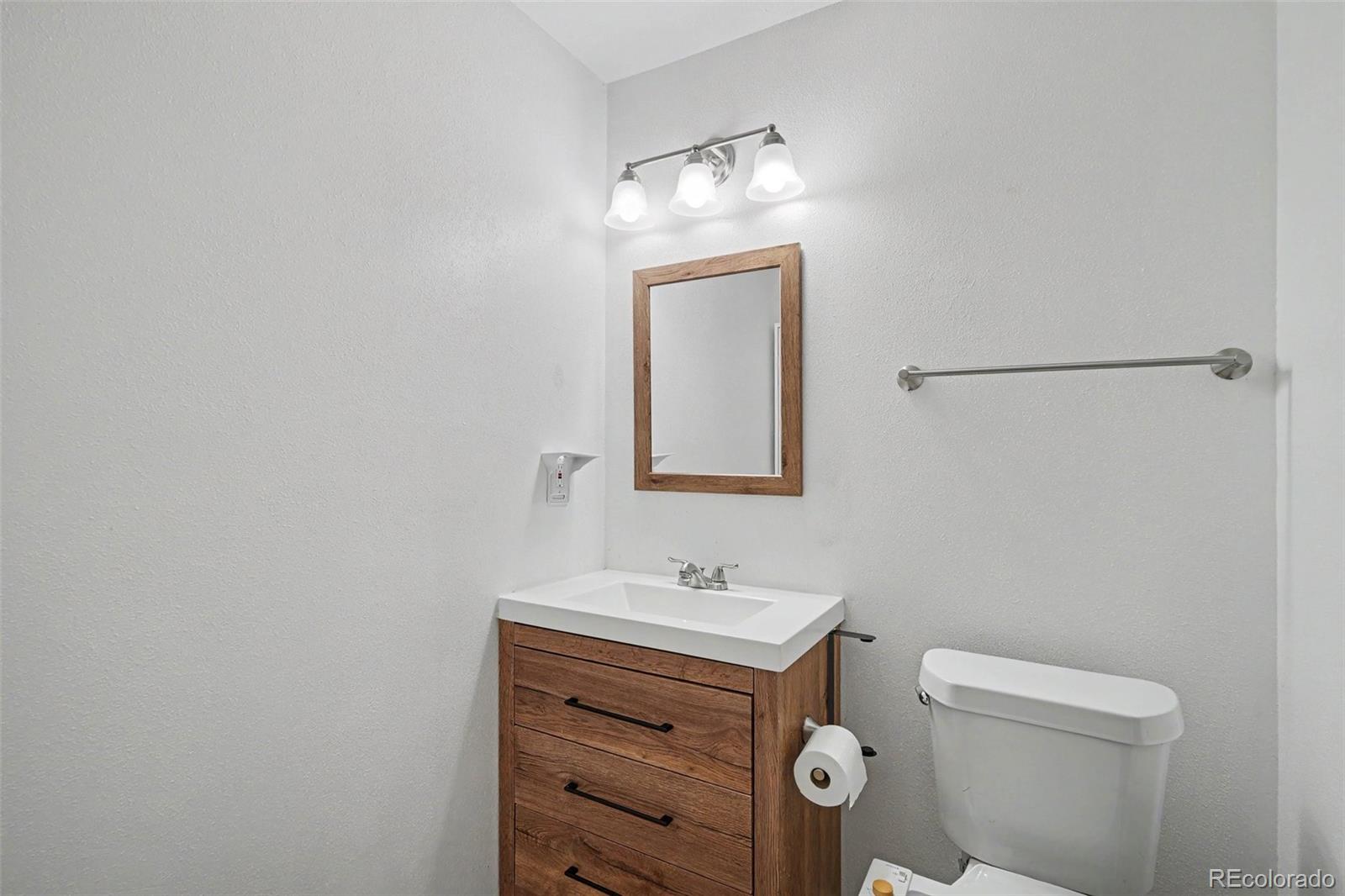 MLS Image #13 for 4853 s hoyt street,littleton, Colorado