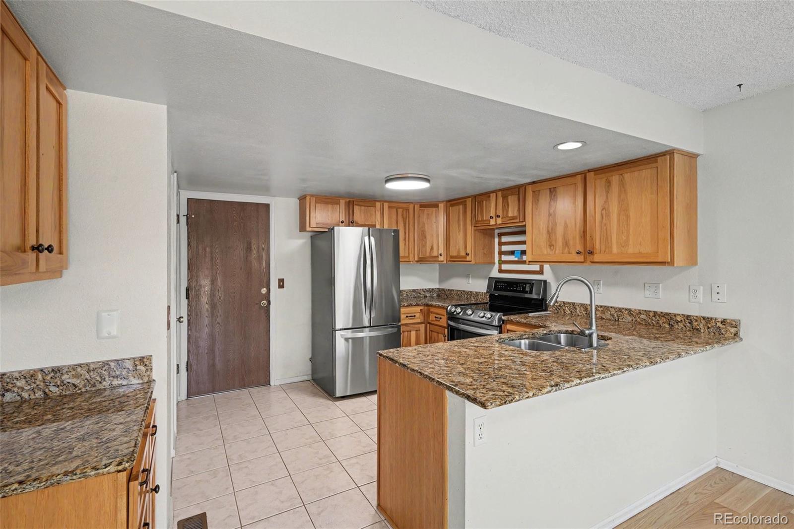 MLS Image #6 for 4853 s hoyt street,littleton, Colorado