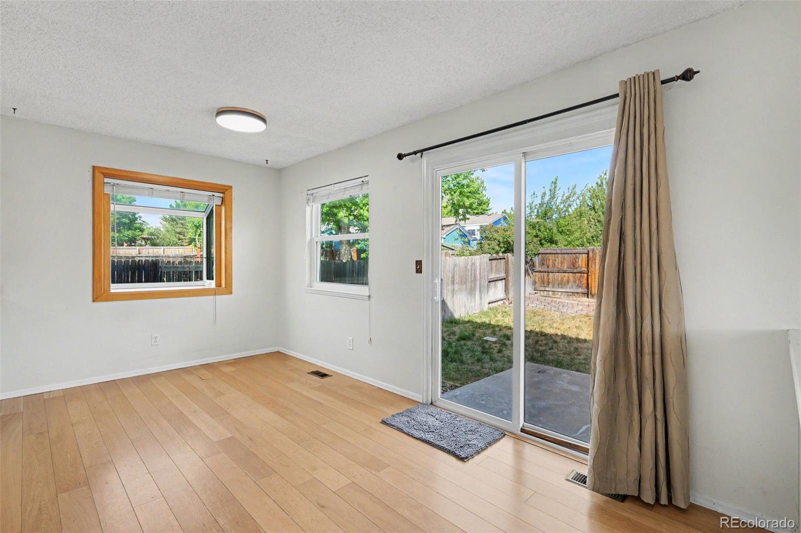 MLS Image #9 for 4853 s hoyt street,littleton, Colorado
