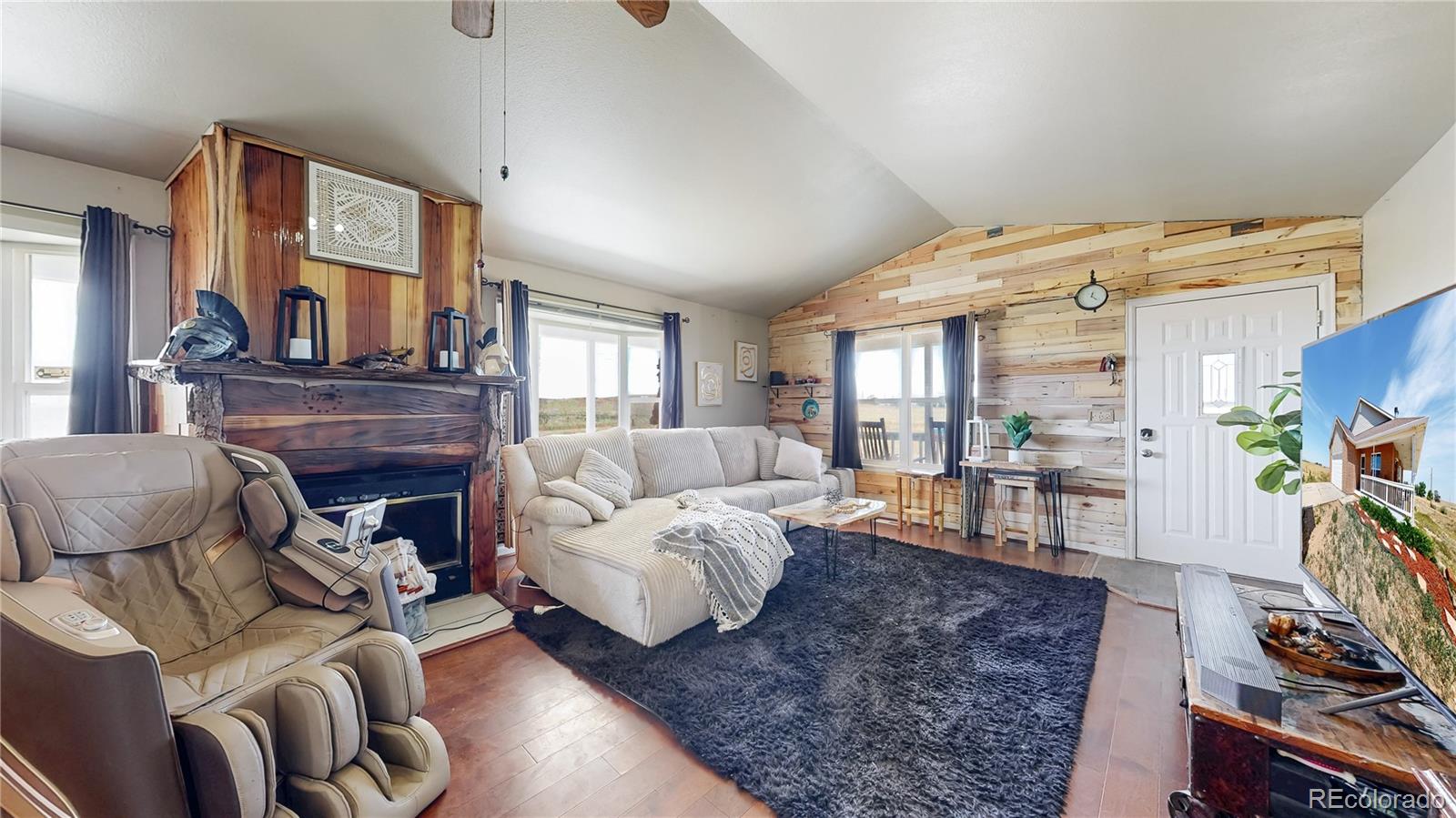MLS Image #4 for 20991  county road 20 ,fort lupton, Colorado