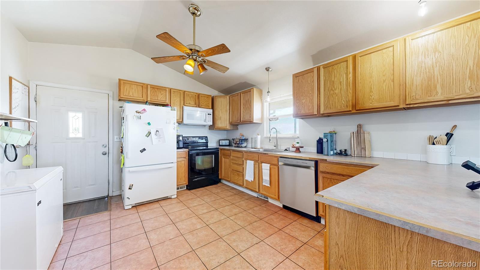 MLS Image #9 for 20991  county road 20 ,fort lupton, Colorado
