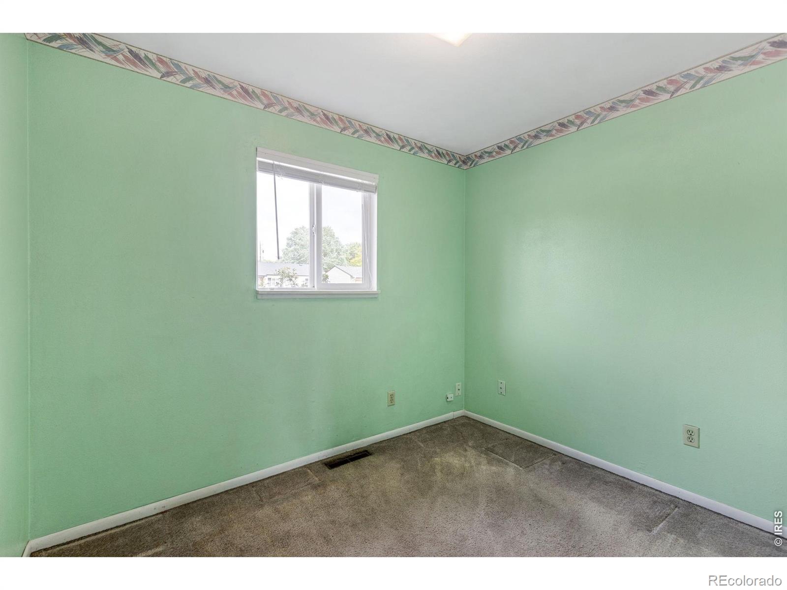 MLS Image #13 for 3506  montrose street,evans, Colorado