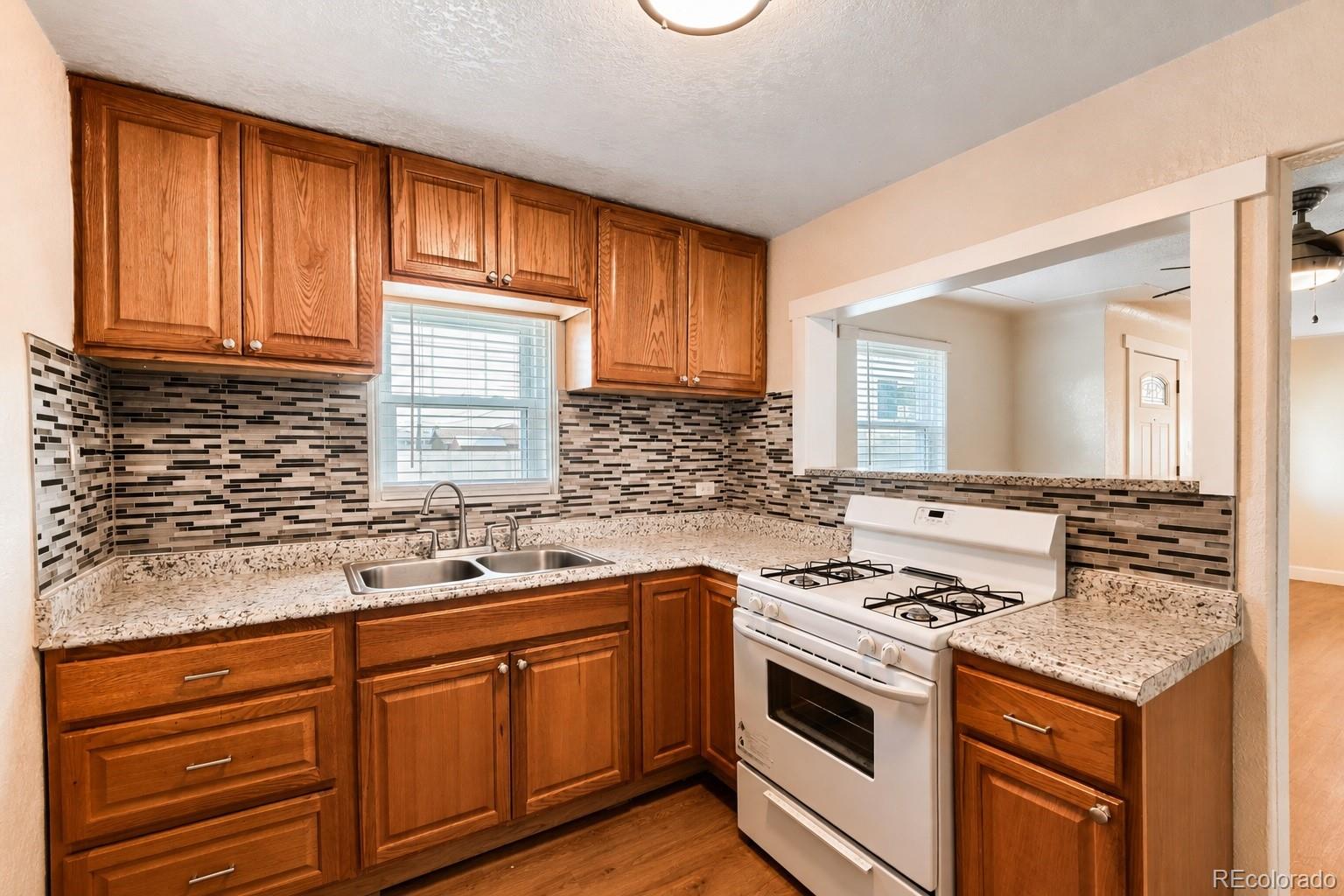 MLS Image #7 for 2880 w 91st place,denver, Colorado