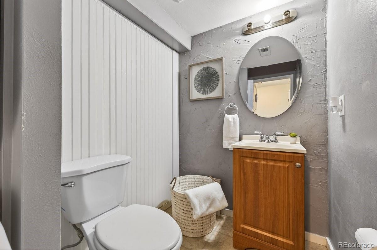 MLS Image #15 for 985 w 10th street,loveland, Colorado