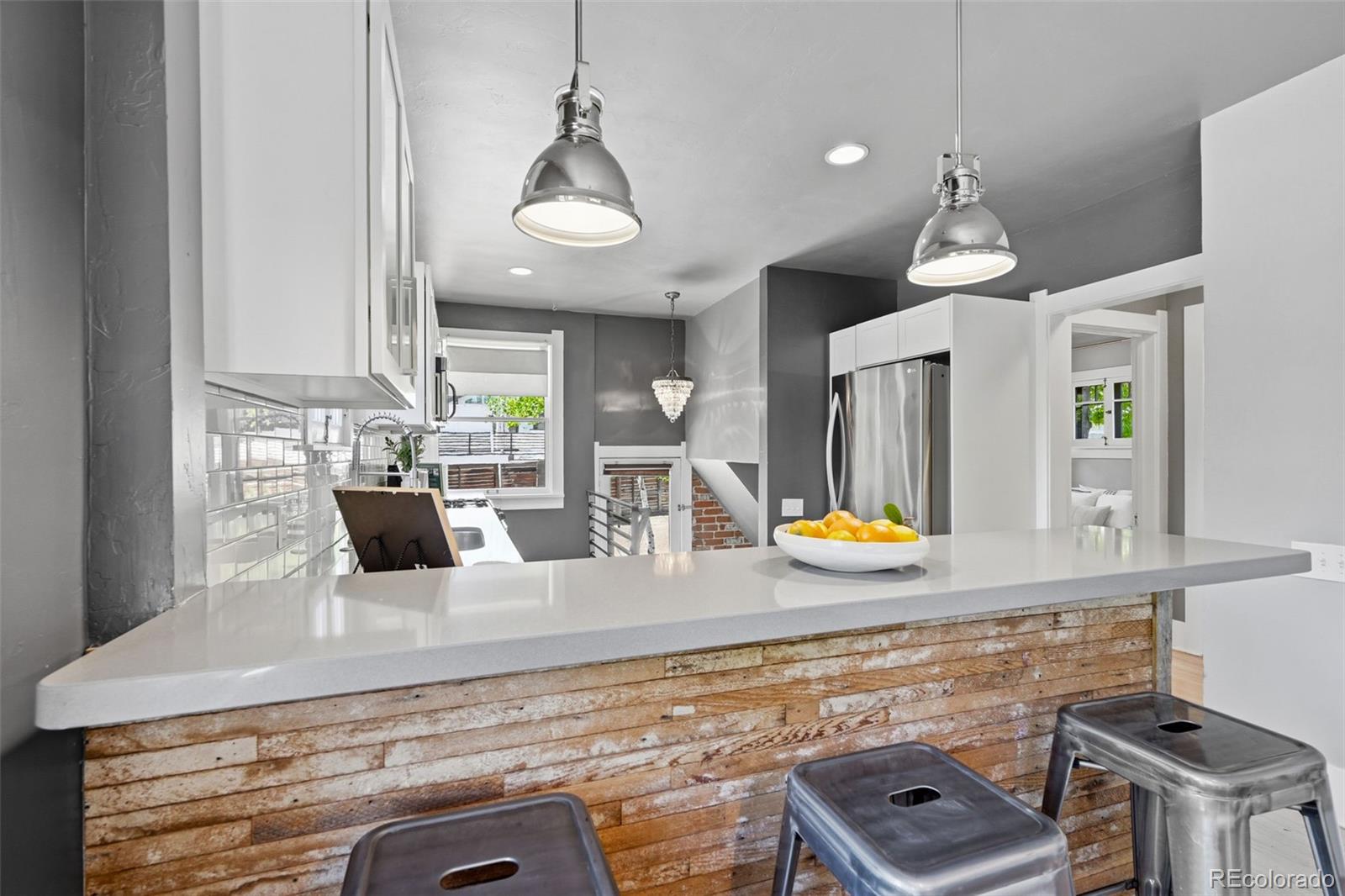 MLS Image #12 for 601  jackson street,denver, Colorado