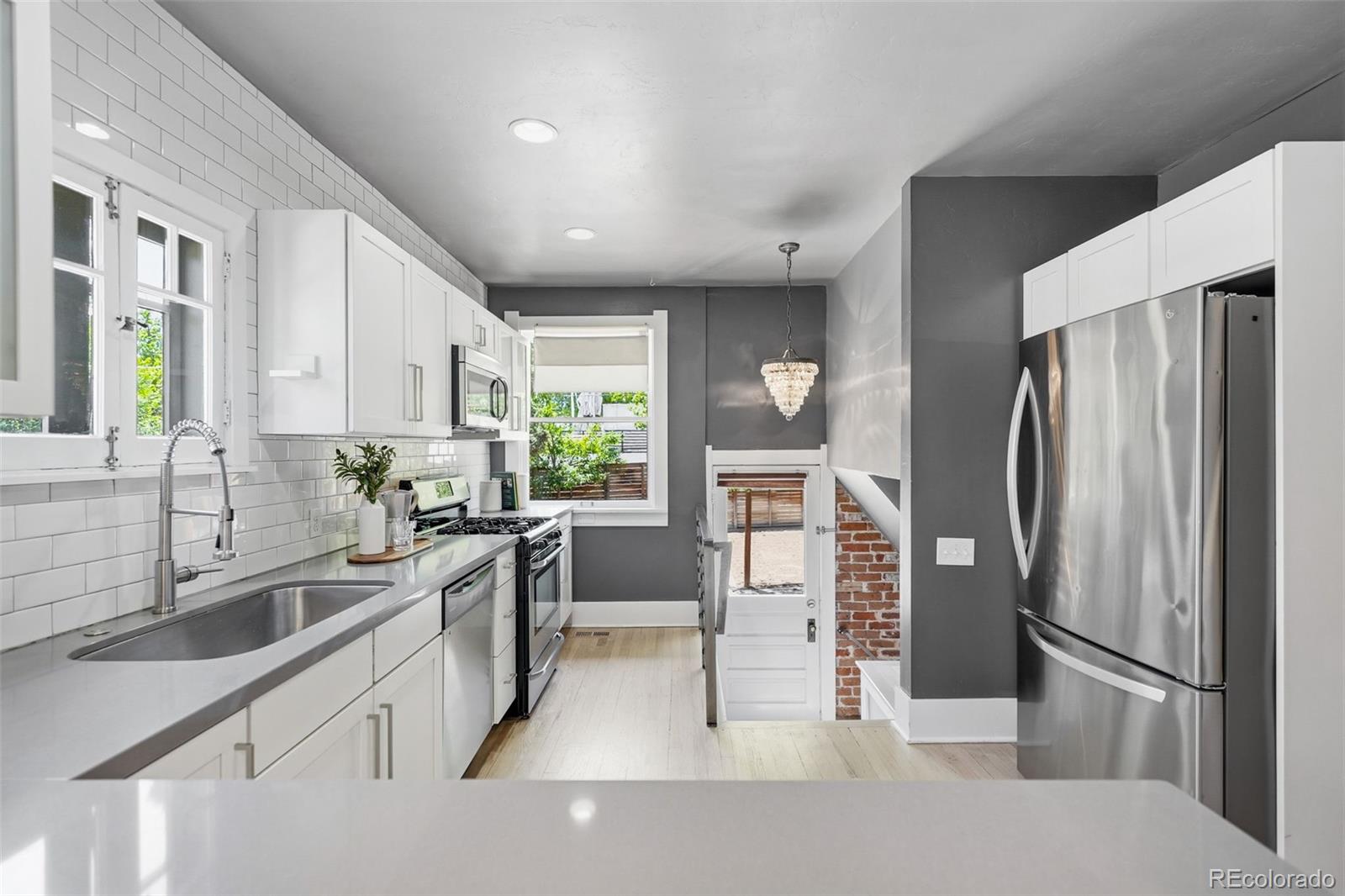 MLS Image #13 for 601  jackson street,denver, Colorado