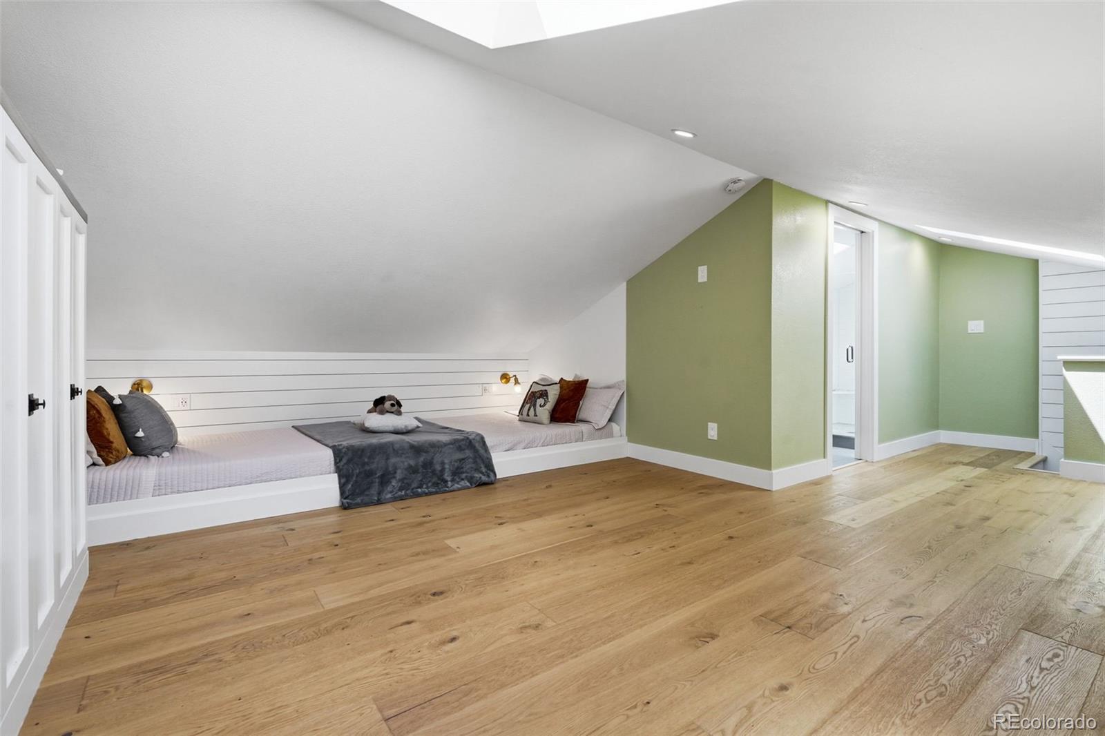MLS Image #22 for 601  jackson street,denver, Colorado