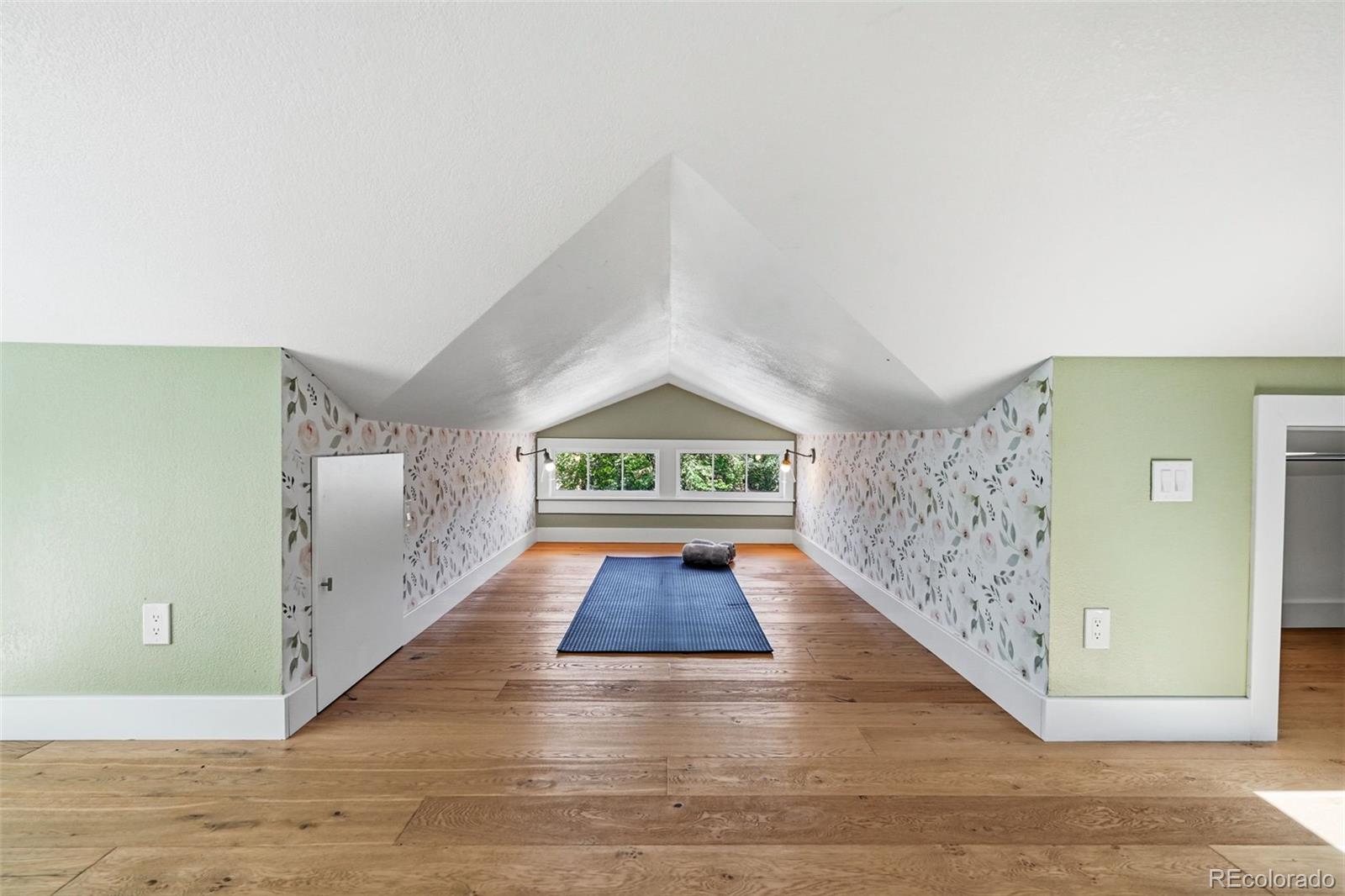 MLS Image #23 for 601  jackson street,denver, Colorado