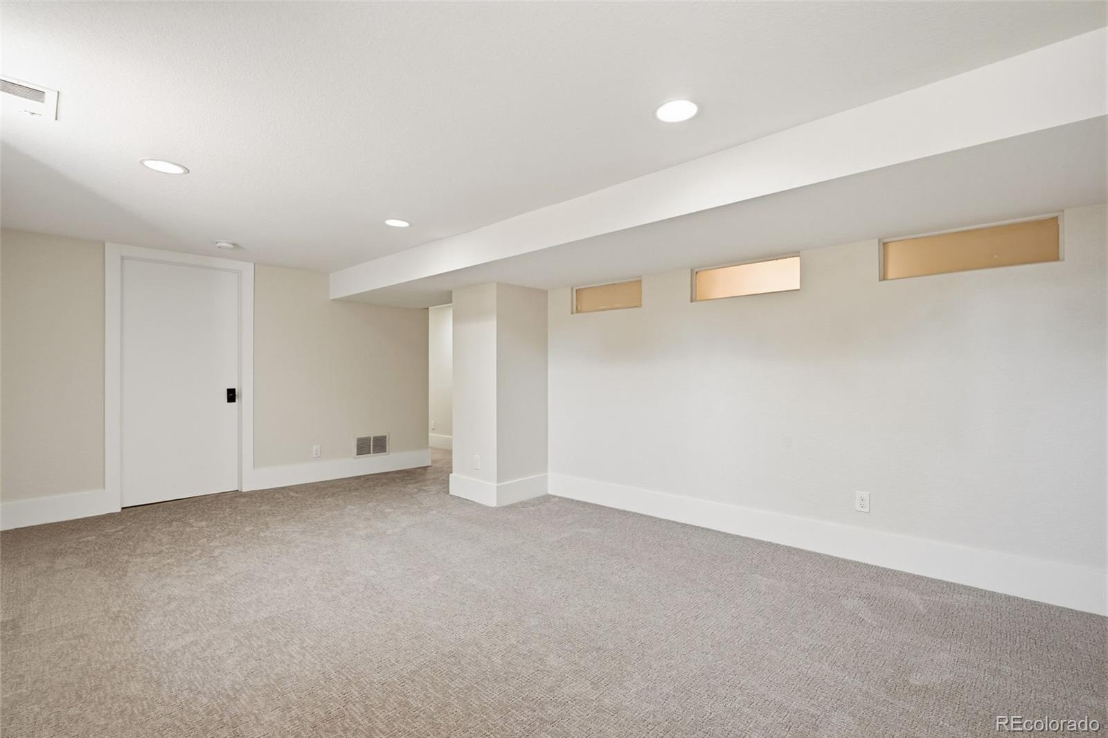 MLS Image #31 for 601  jackson street,denver, Colorado