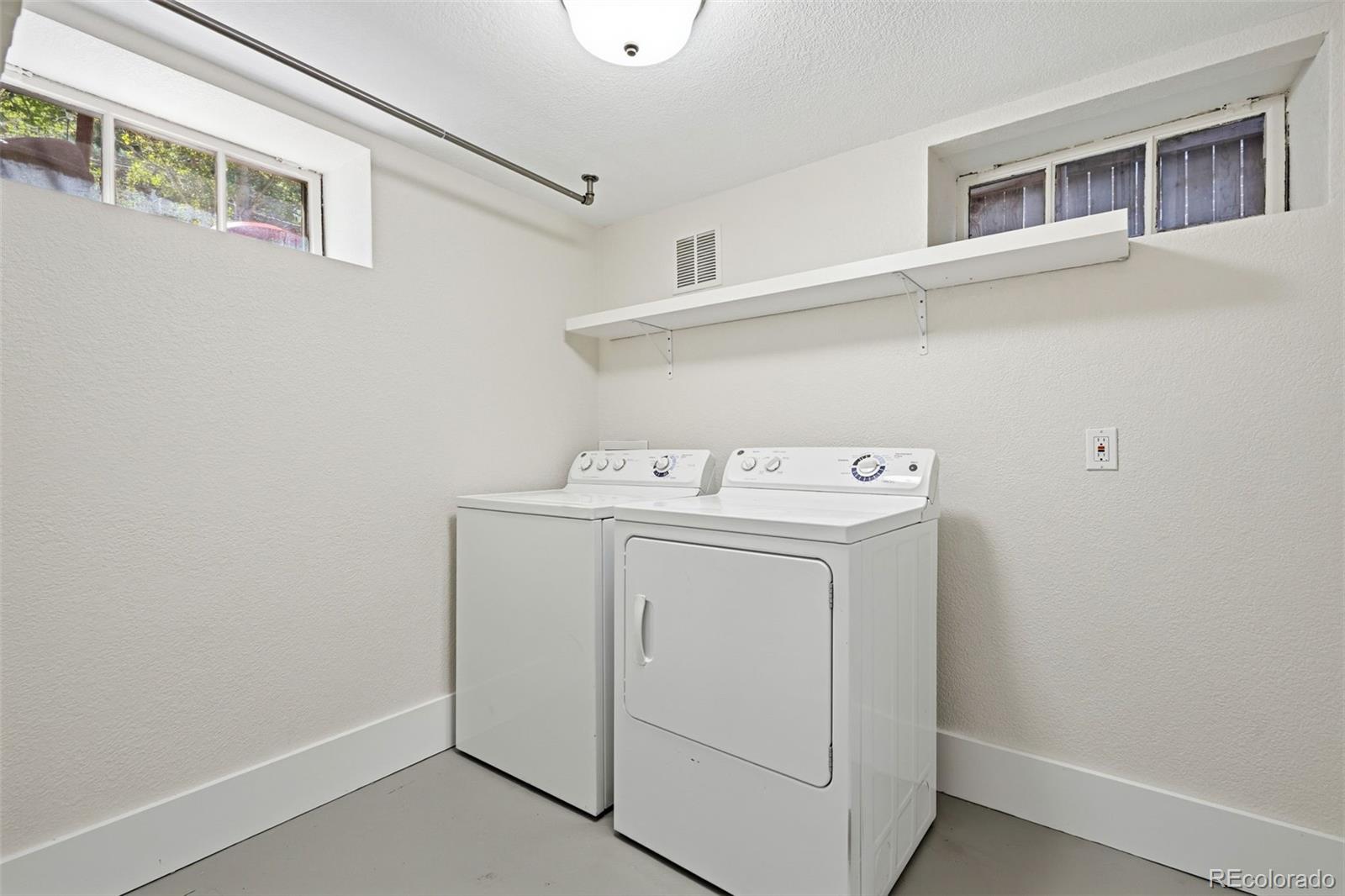 MLS Image #35 for 601  jackson street,denver, Colorado
