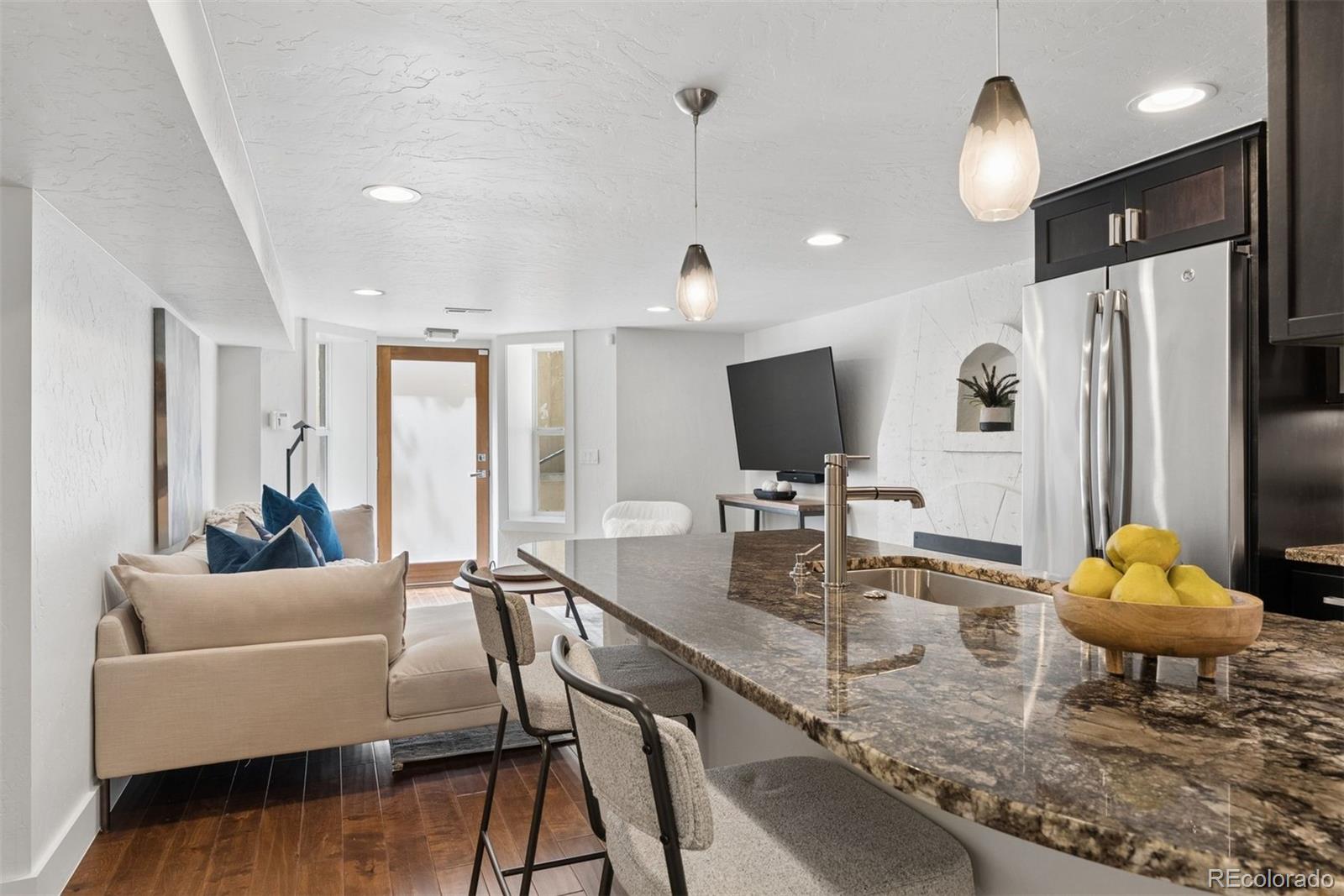 MLS Image #40 for 4301 e 6th avenue parkway,denver, Colorado