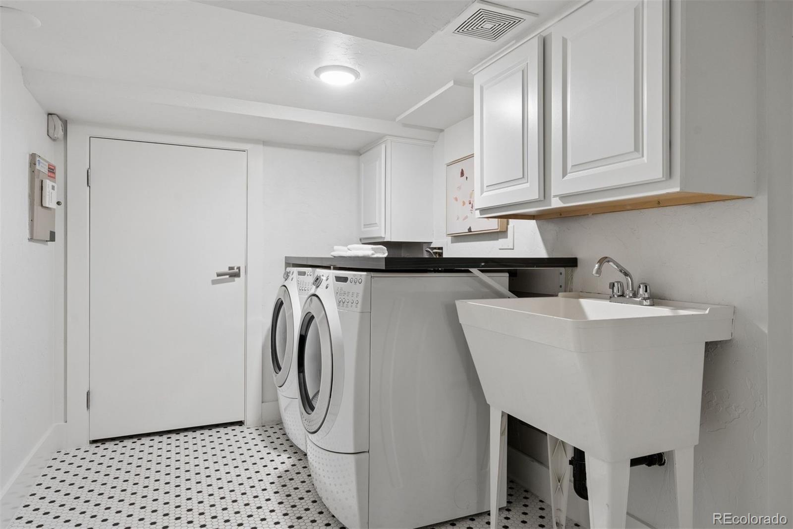 MLS Image #43 for 4301 e 6th avenue parkway,denver, Colorado