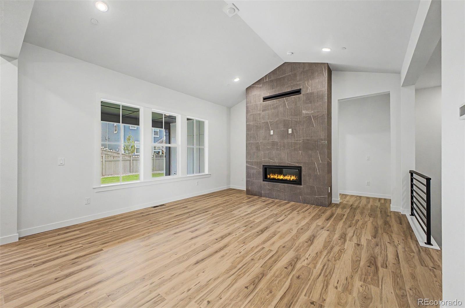 MLS Image #5 for 1602  chestnut avenue,erie, Colorado