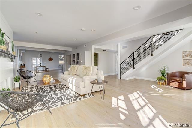 MLS Image #12 for 2817 w 33rd avenue,denver, Colorado