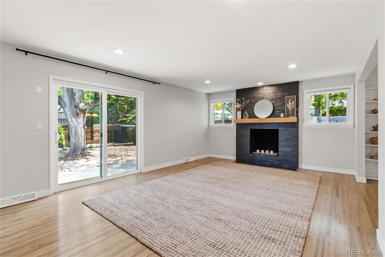 MLS Image #16 for 6962 s cherokee street,littleton, Colorado