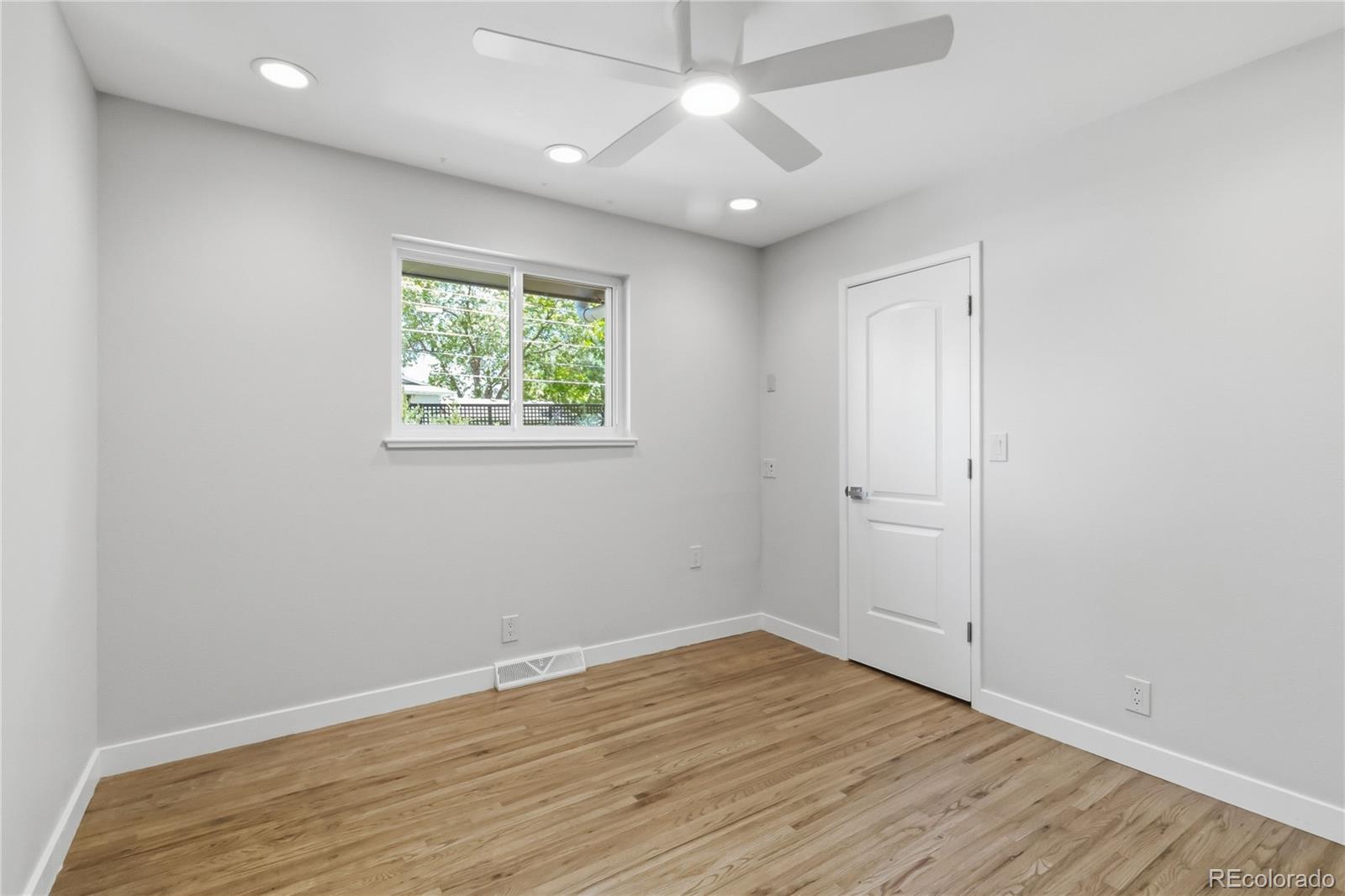 MLS Image #19 for 6962 s cherokee street,littleton, Colorado