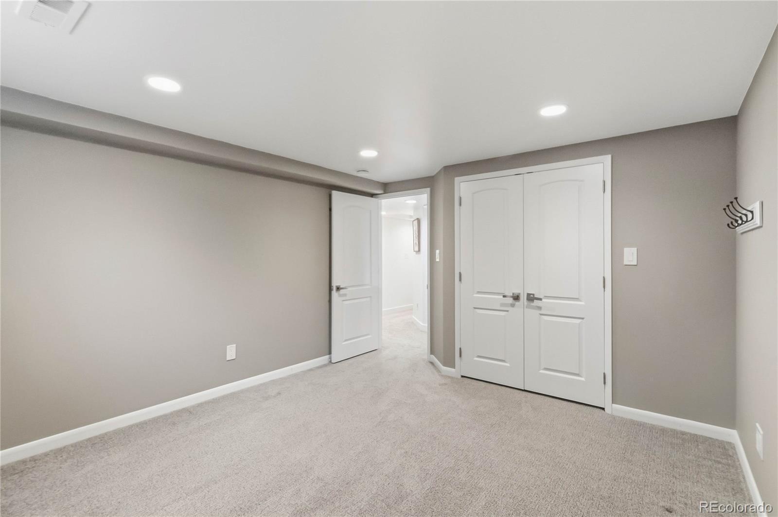 MLS Image #37 for 6962 s cherokee street,littleton, Colorado