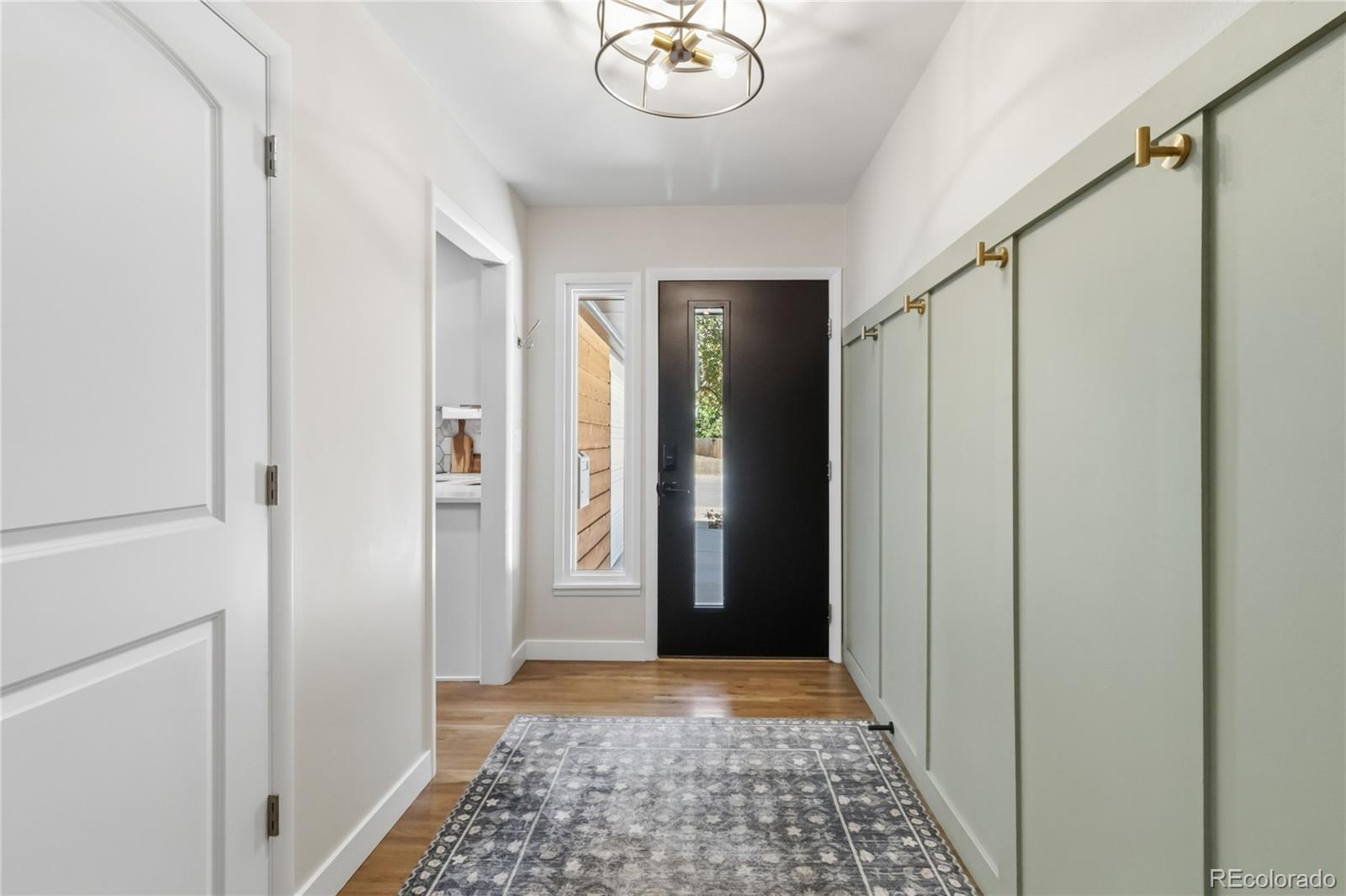 MLS Image #6 for 6962 s cherokee street,littleton, Colorado