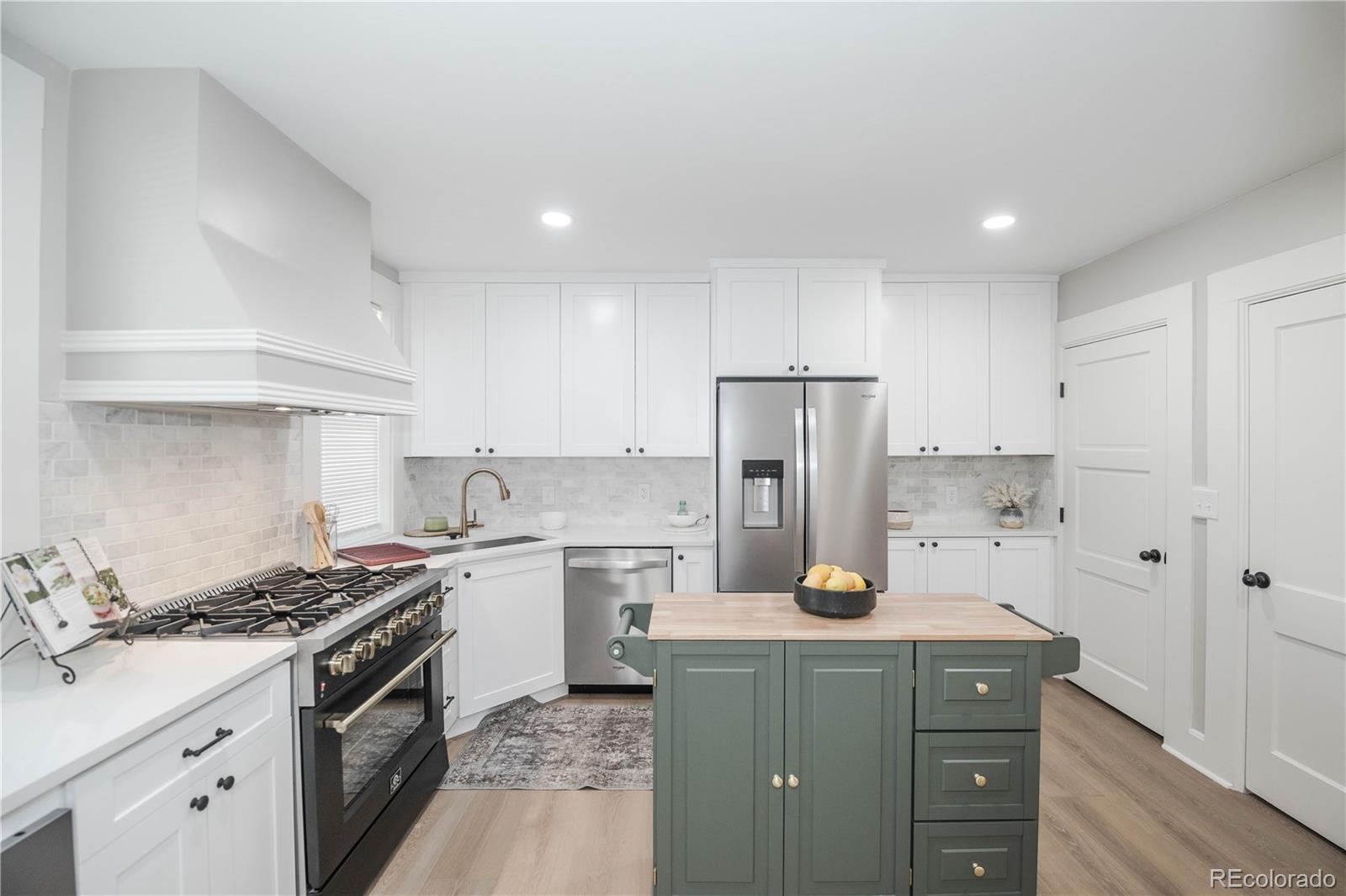 MLS Image #13 for 3927  kalamath street,denver, Colorado
