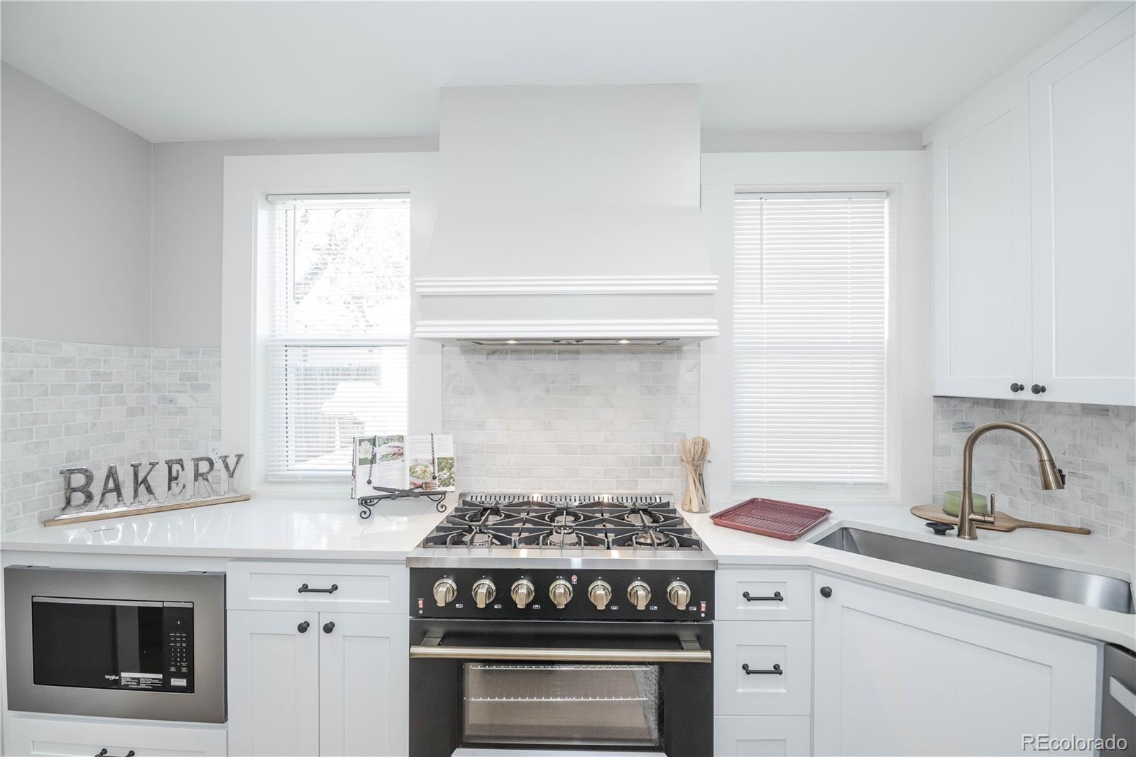 MLS Image #14 for 3927  kalamath street,denver, Colorado