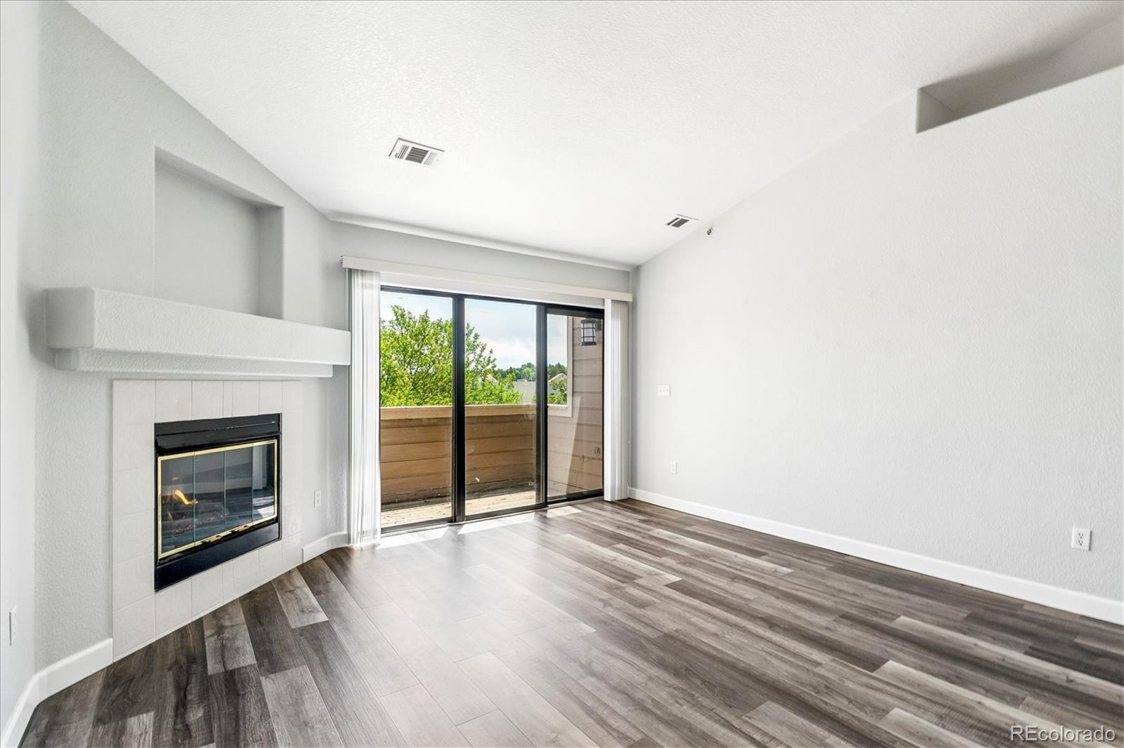 MLS Image #6 for 7388 s alkire street,littleton, Colorado