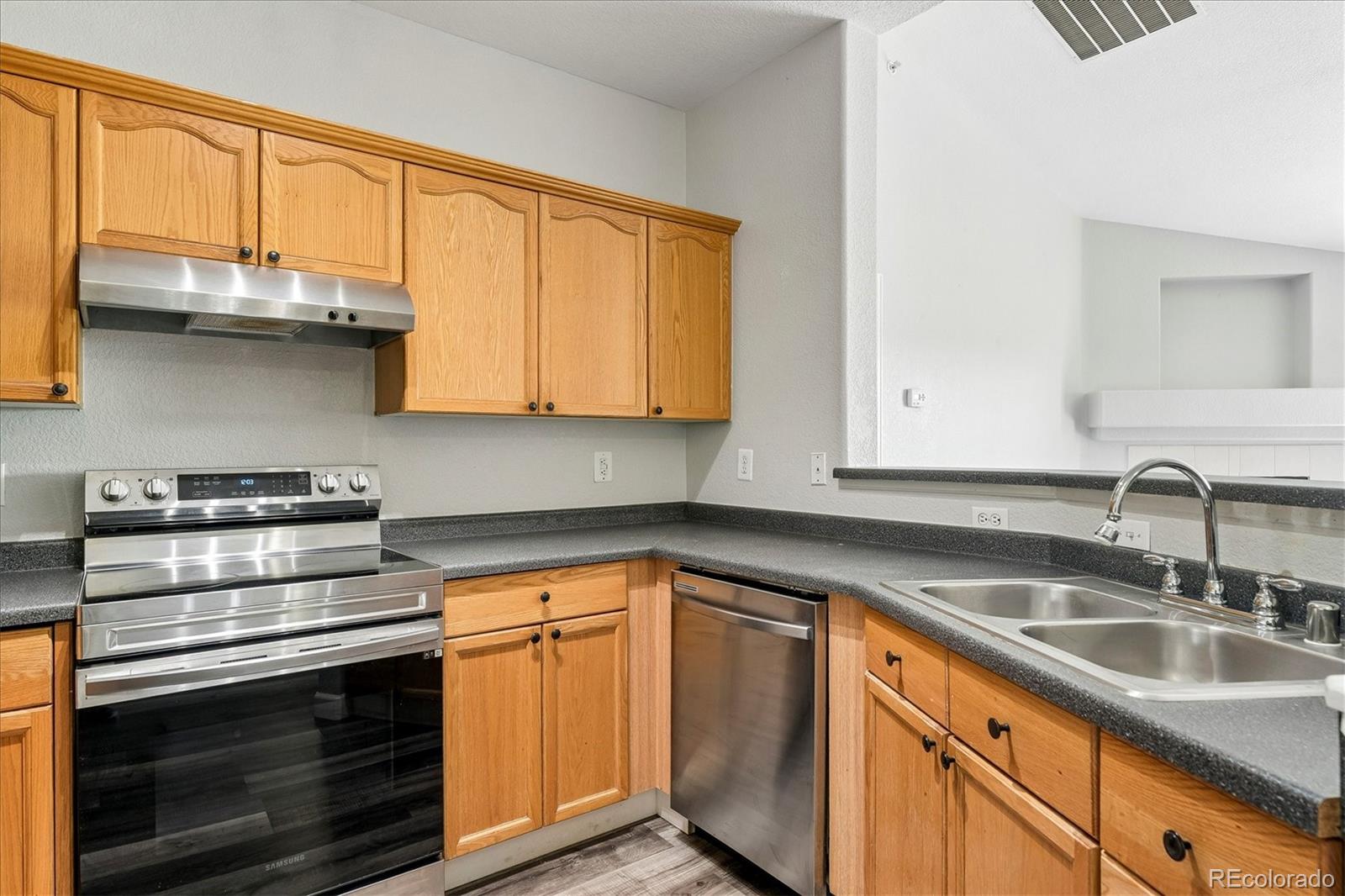 MLS Image #9 for 7388 s alkire street,littleton, Colorado