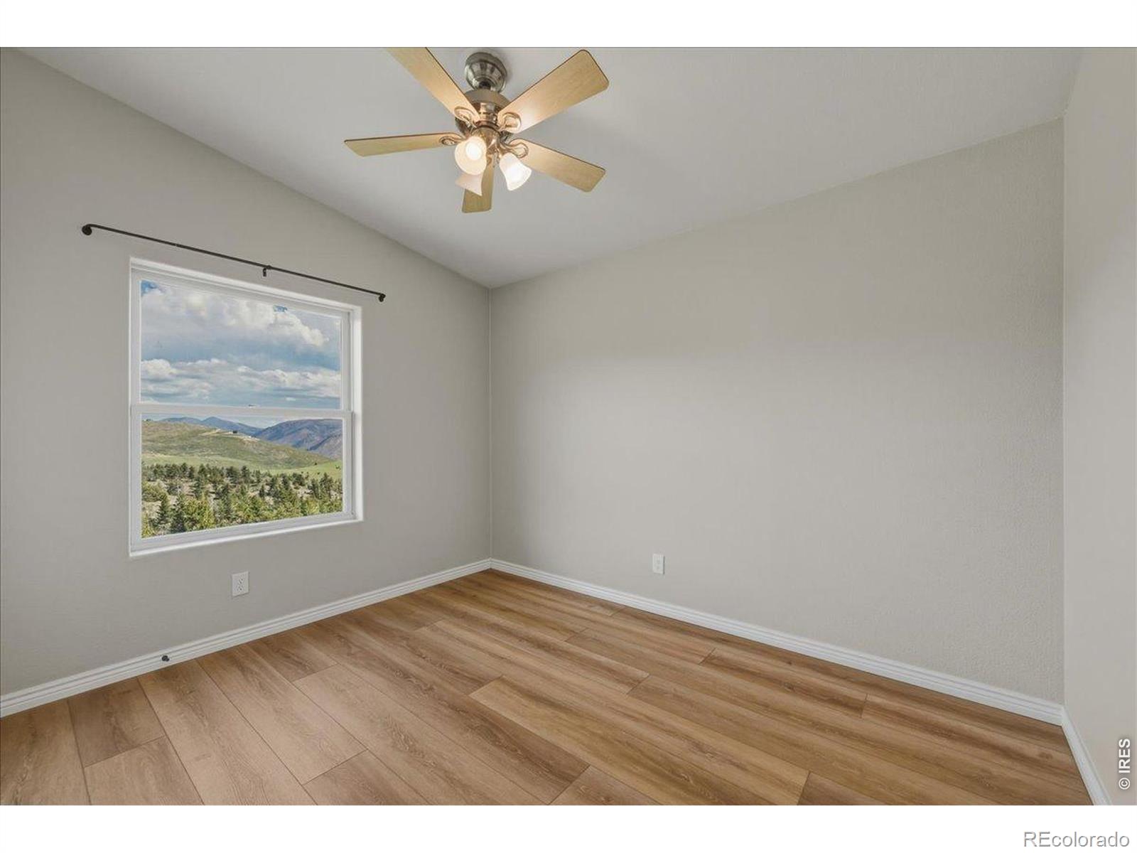 MLS Image #22 for 285  guardian peak drive,livermore, Colorado