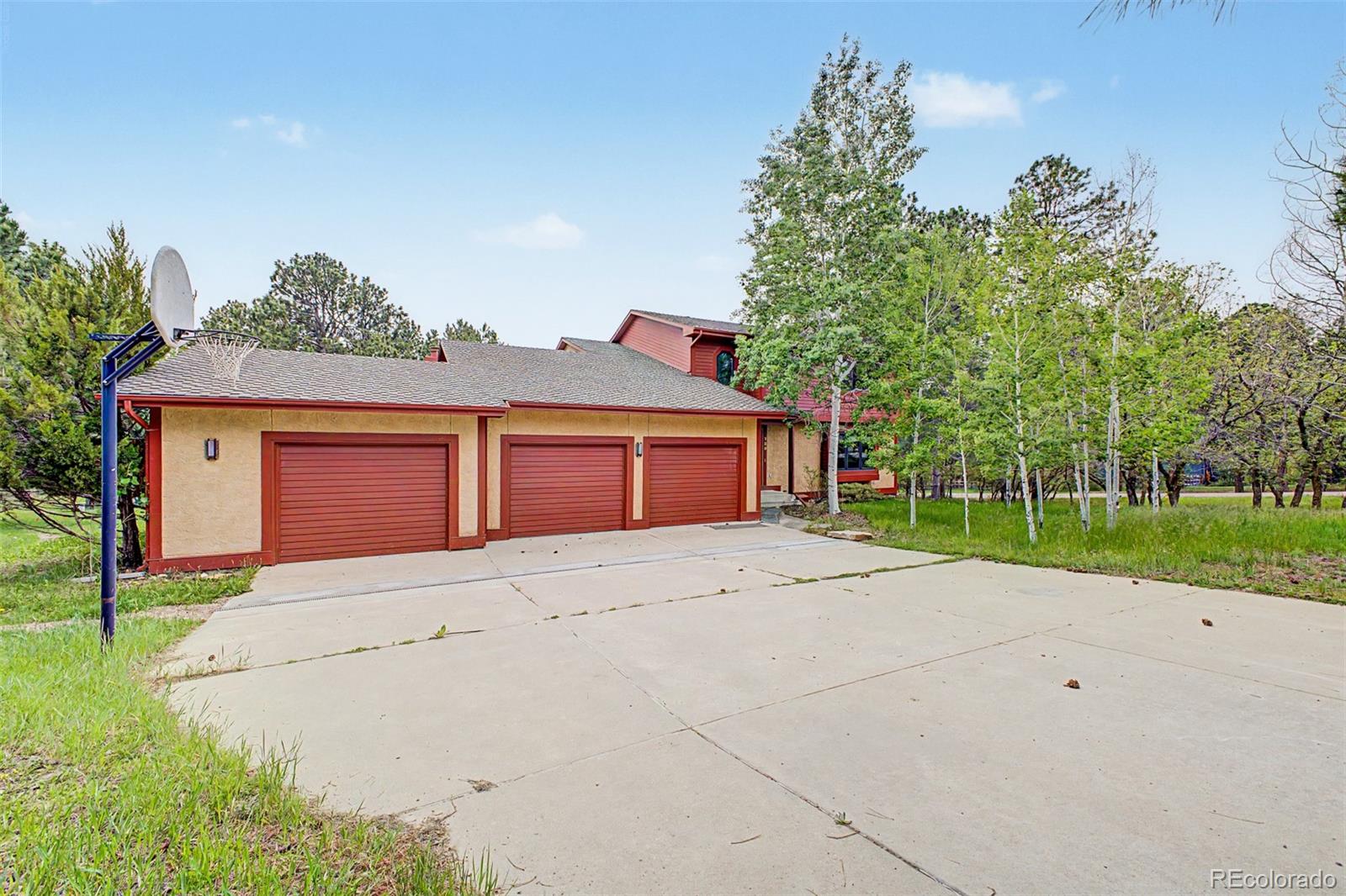 MLS Image #1 for 725  country drive,monument, Colorado
