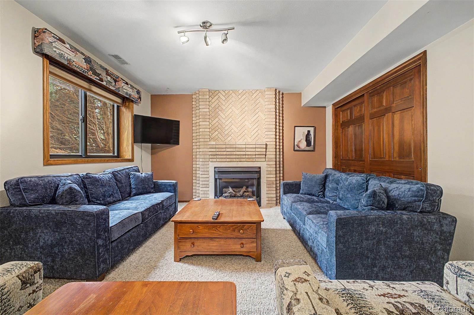 MLS Image #30 for 725  country drive,monument, Colorado