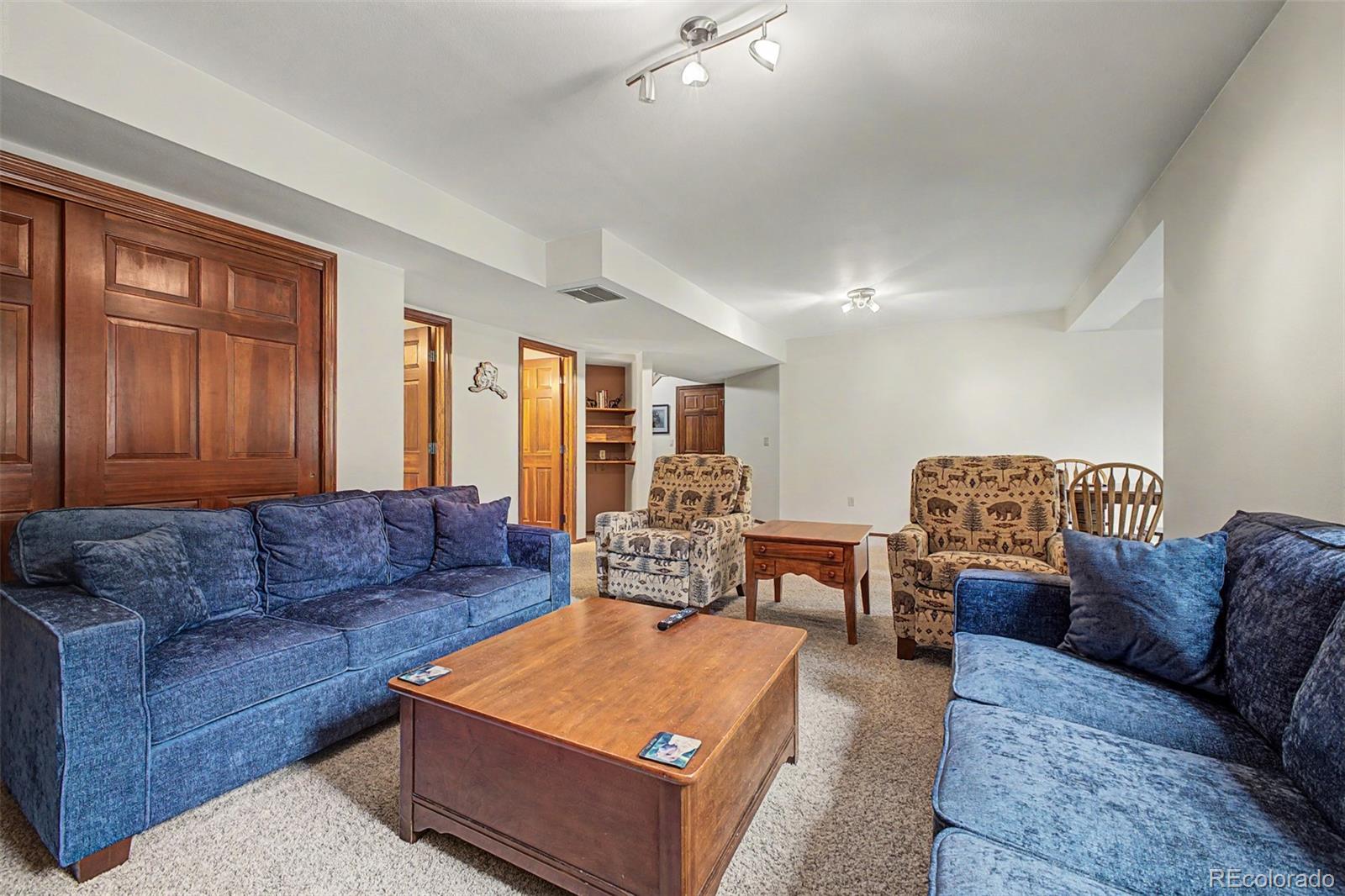 MLS Image #31 for 725  country drive,monument, Colorado