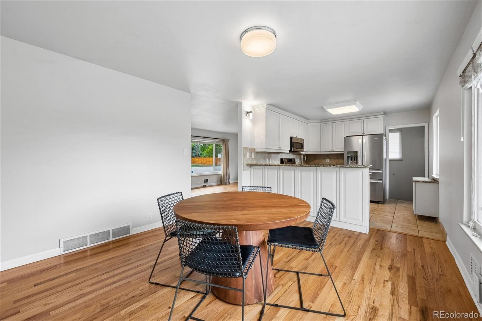 MLS Image #8 for 1600 s dahlia street,denver, Colorado