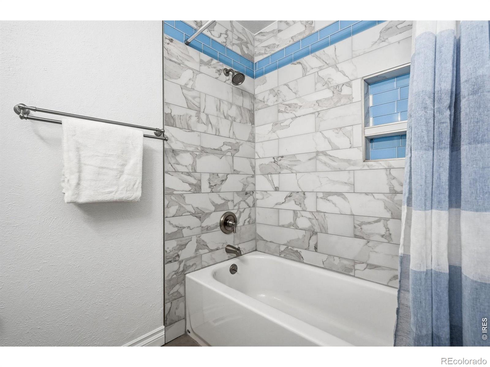 MLS Image #13 for 536  holman way,golden, Colorado