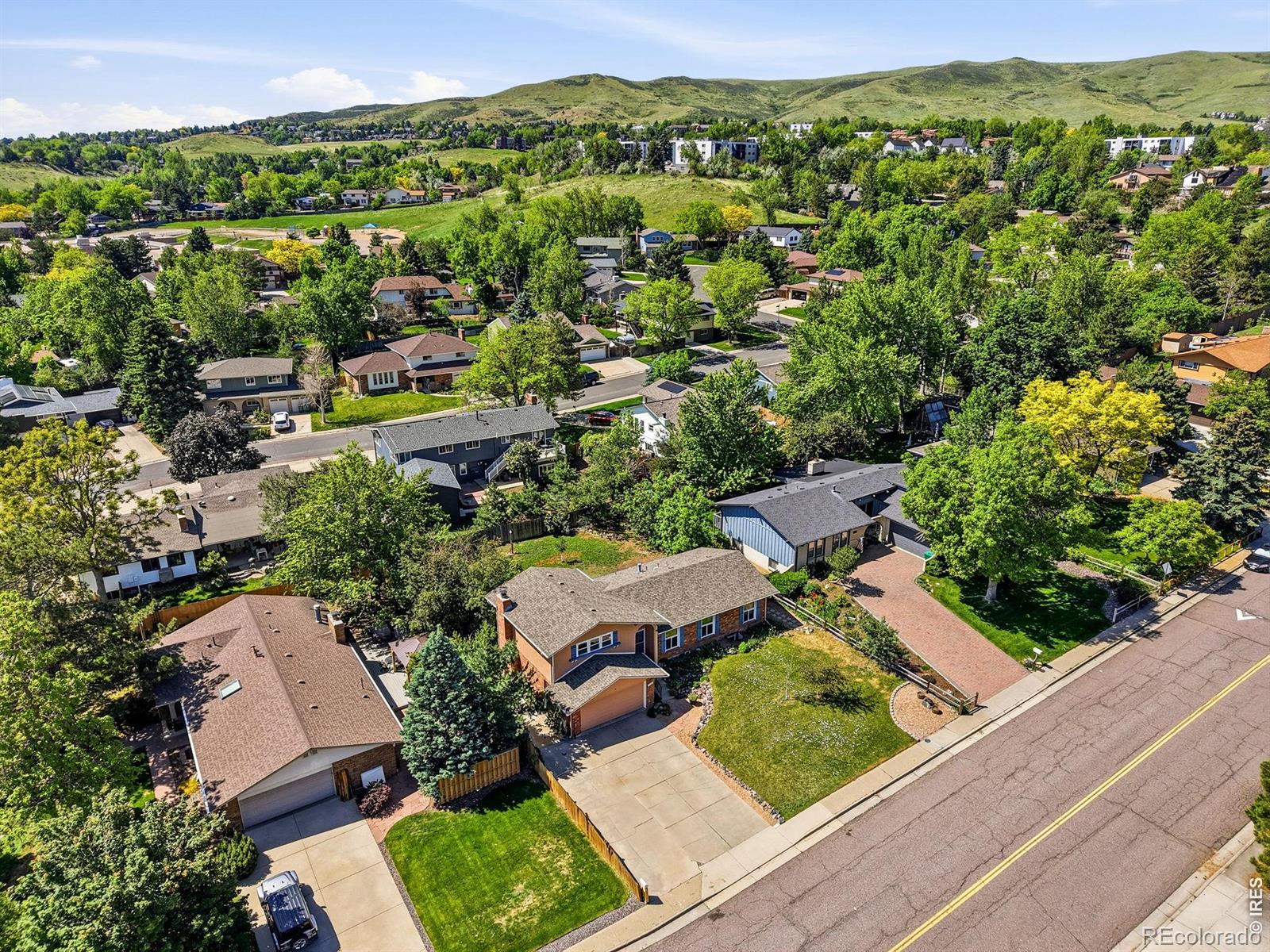 MLS Image #33 for 536  holman way,golden, Colorado