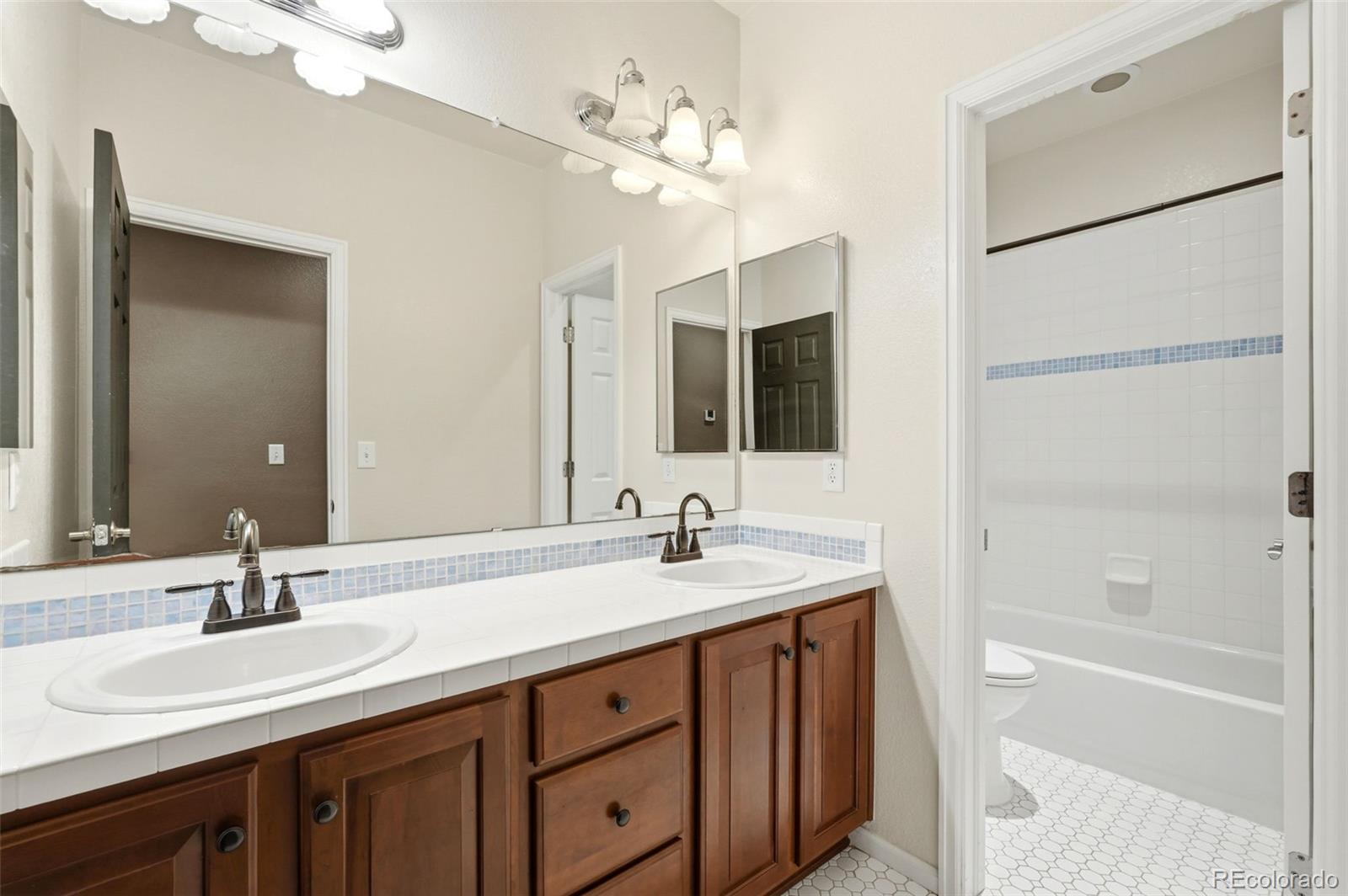 MLS Image #32 for 16861 e 107th avenue,commerce city, Colorado