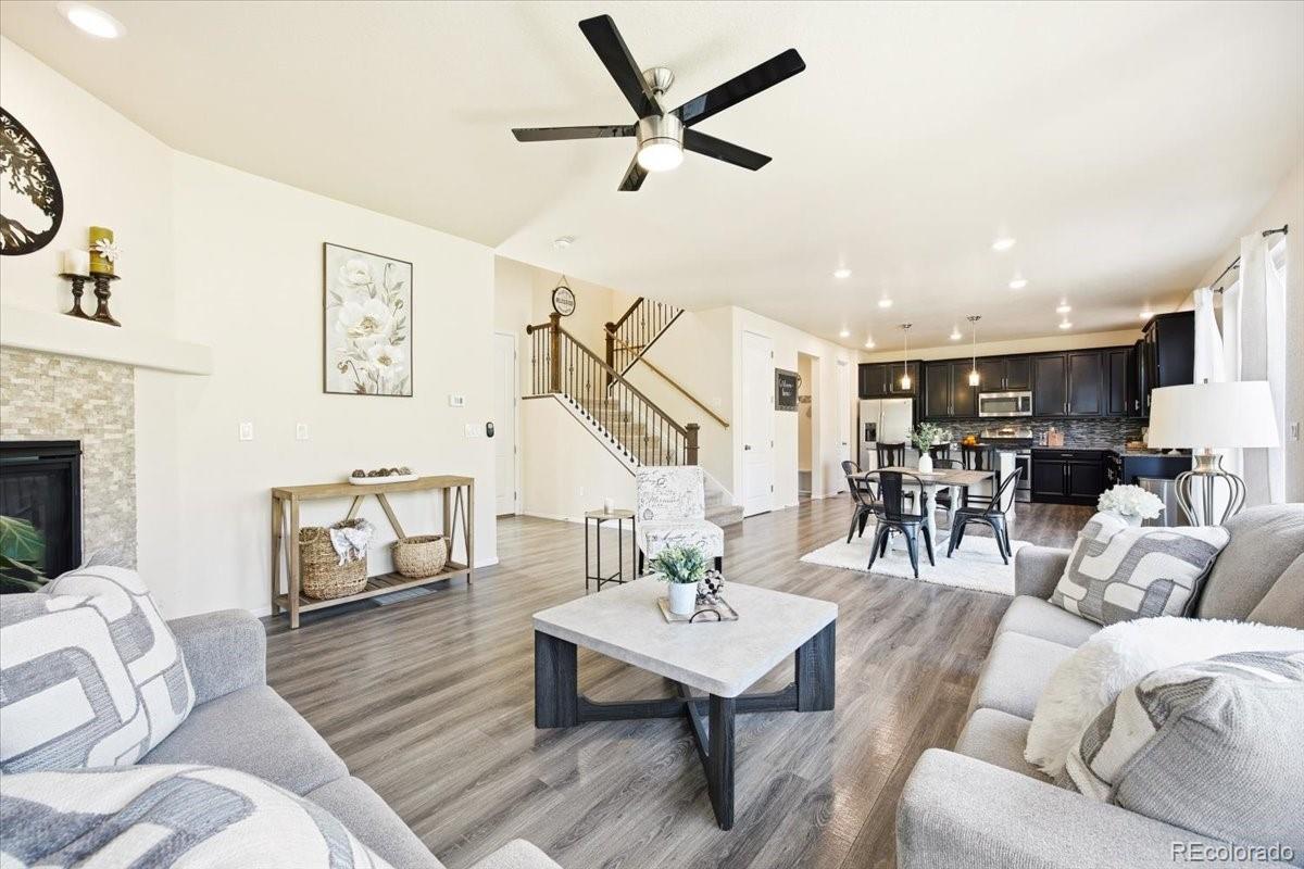 MLS Image #2 for 8601  zircon way,arvada, Colorado